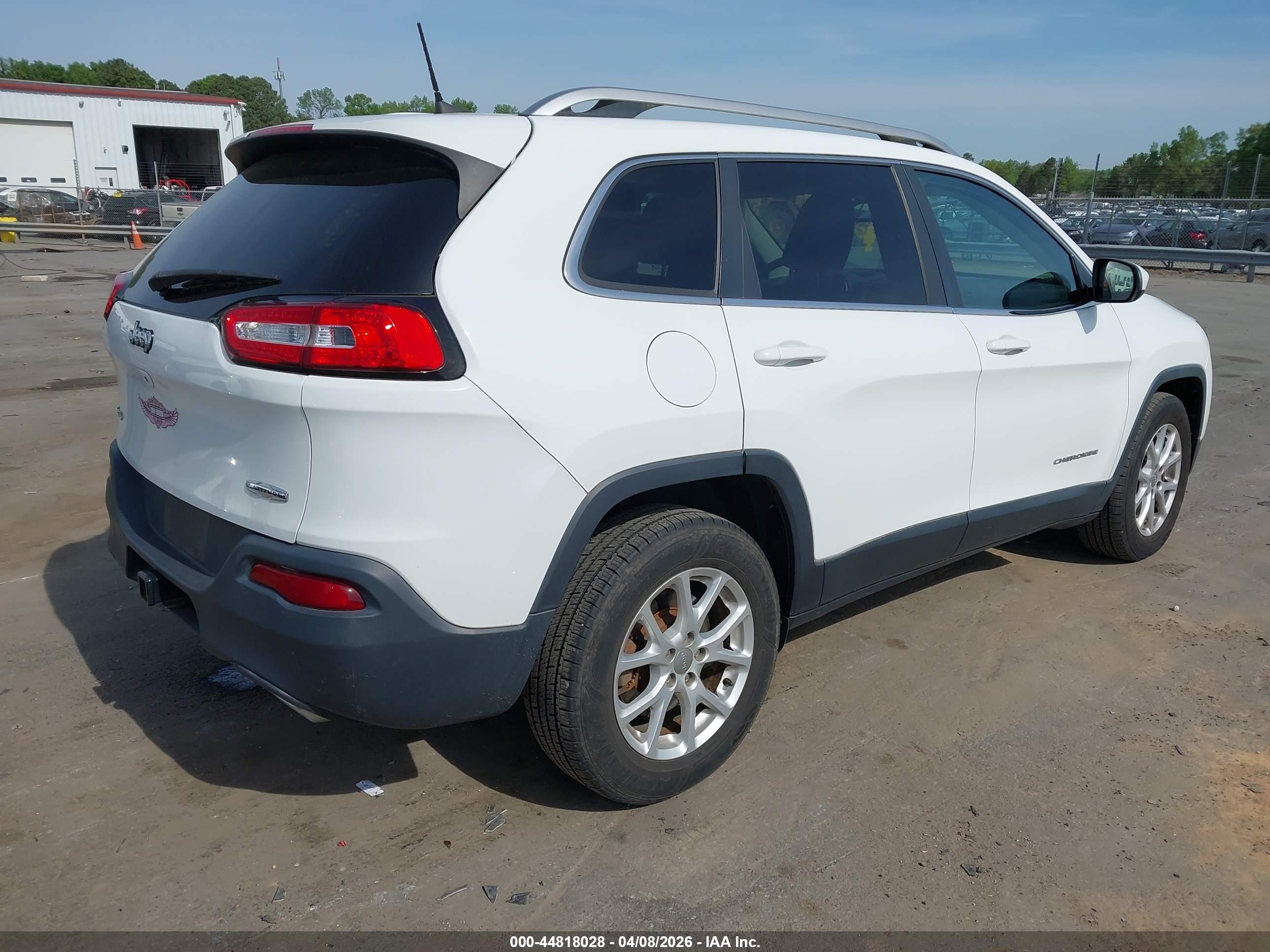 JEEP CHEROKEE image 4