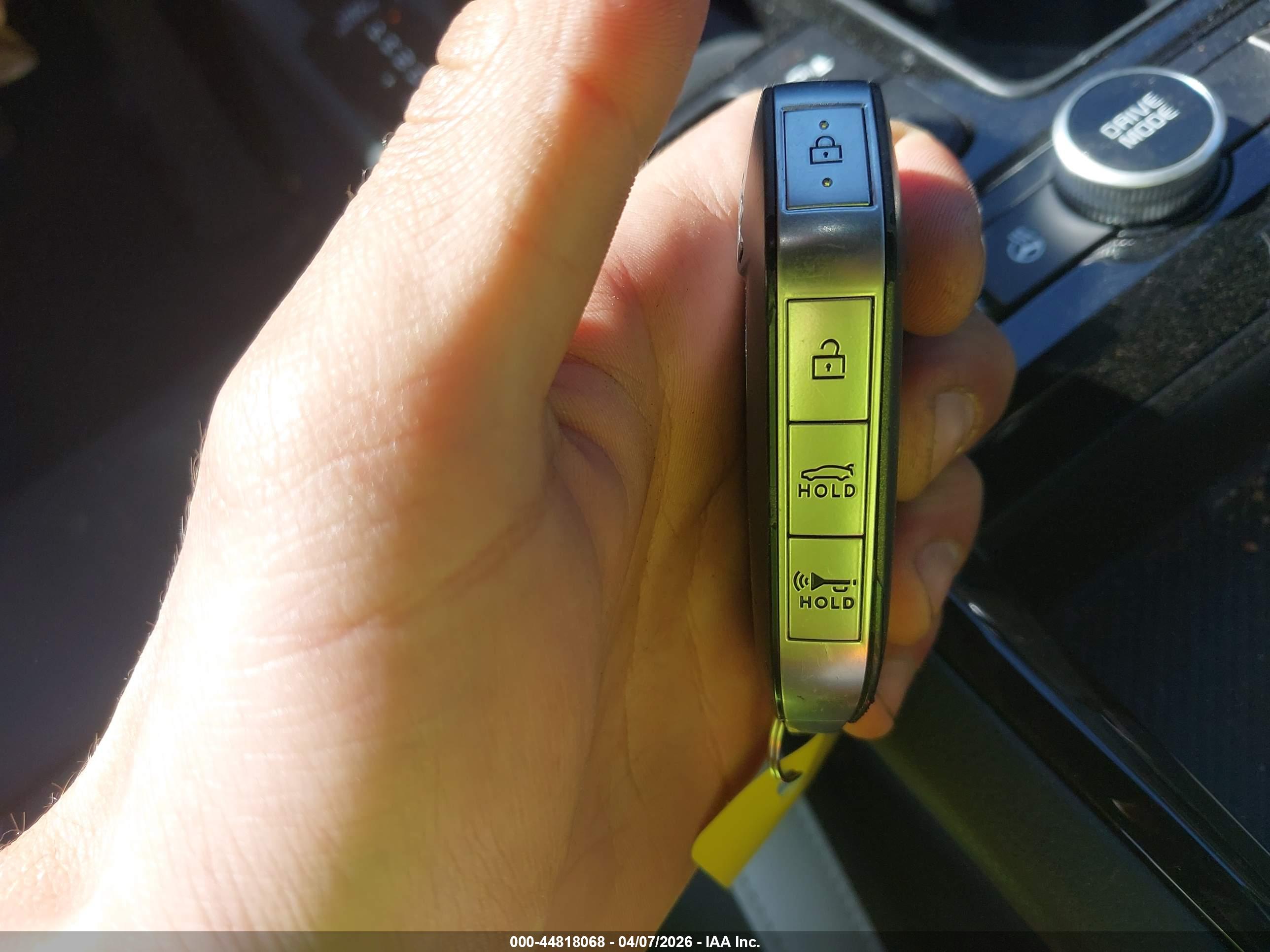 KIA K5 image 11