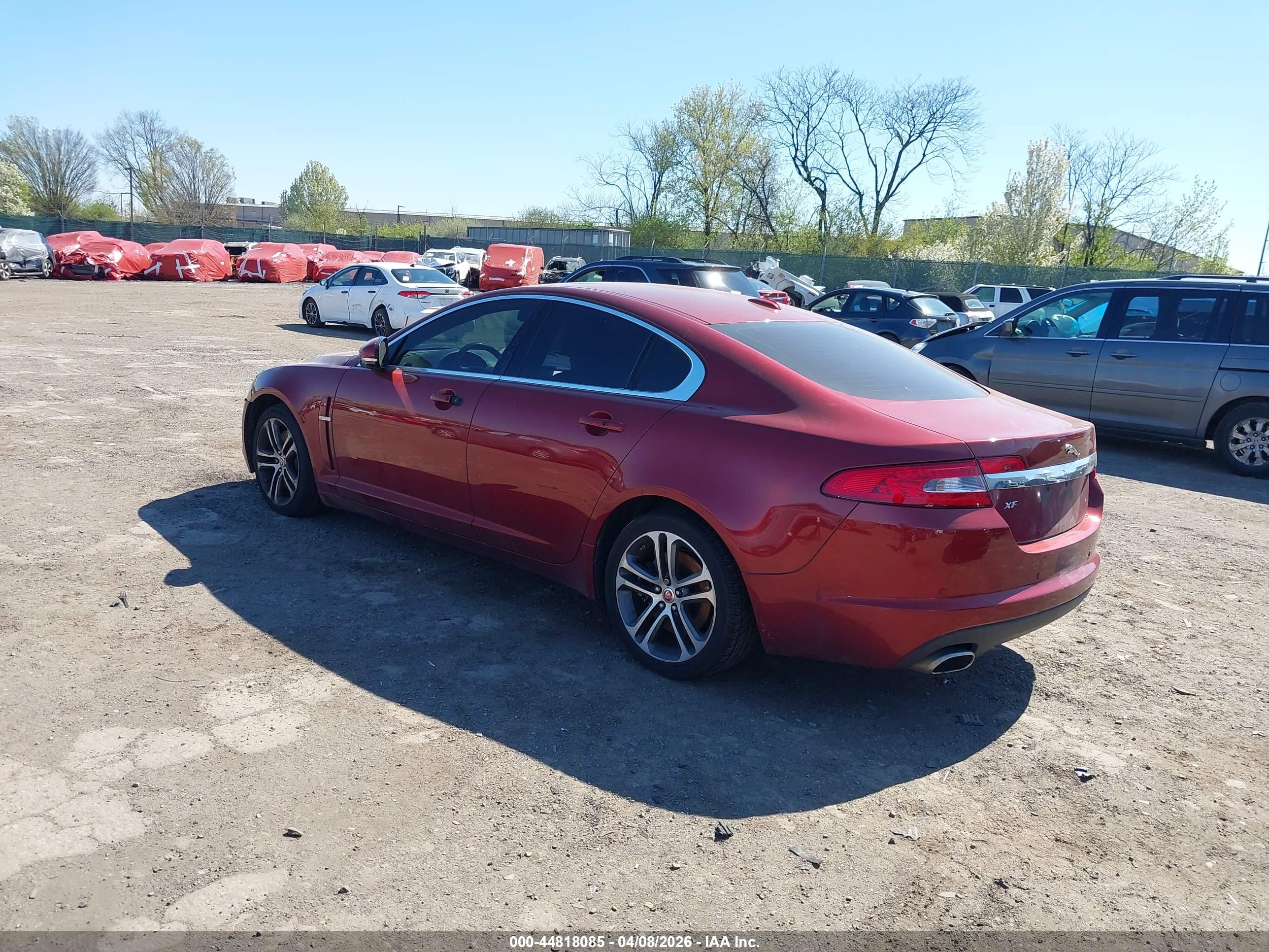 JAGUAR XF image 3