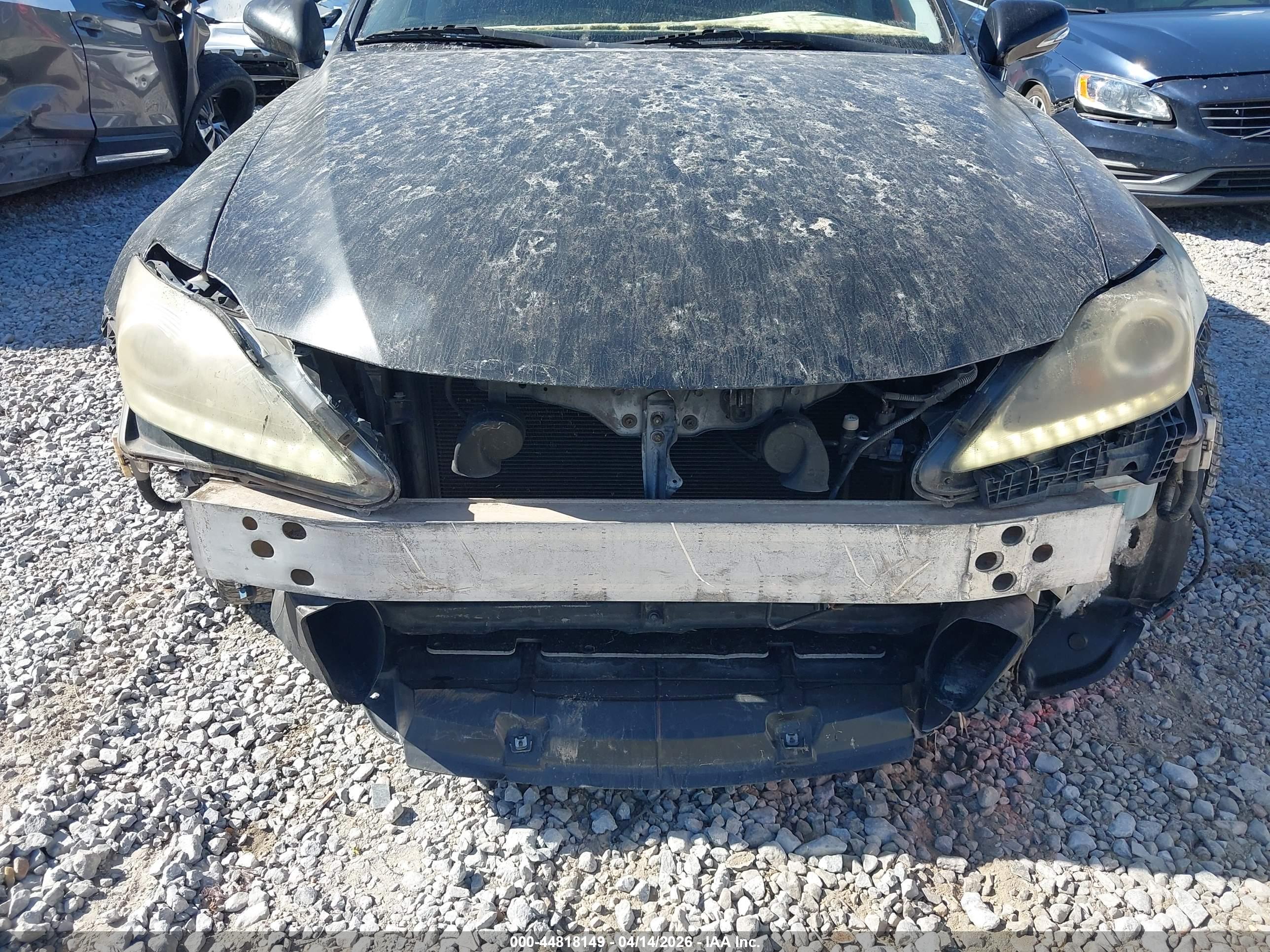 LEXUS IS image 6