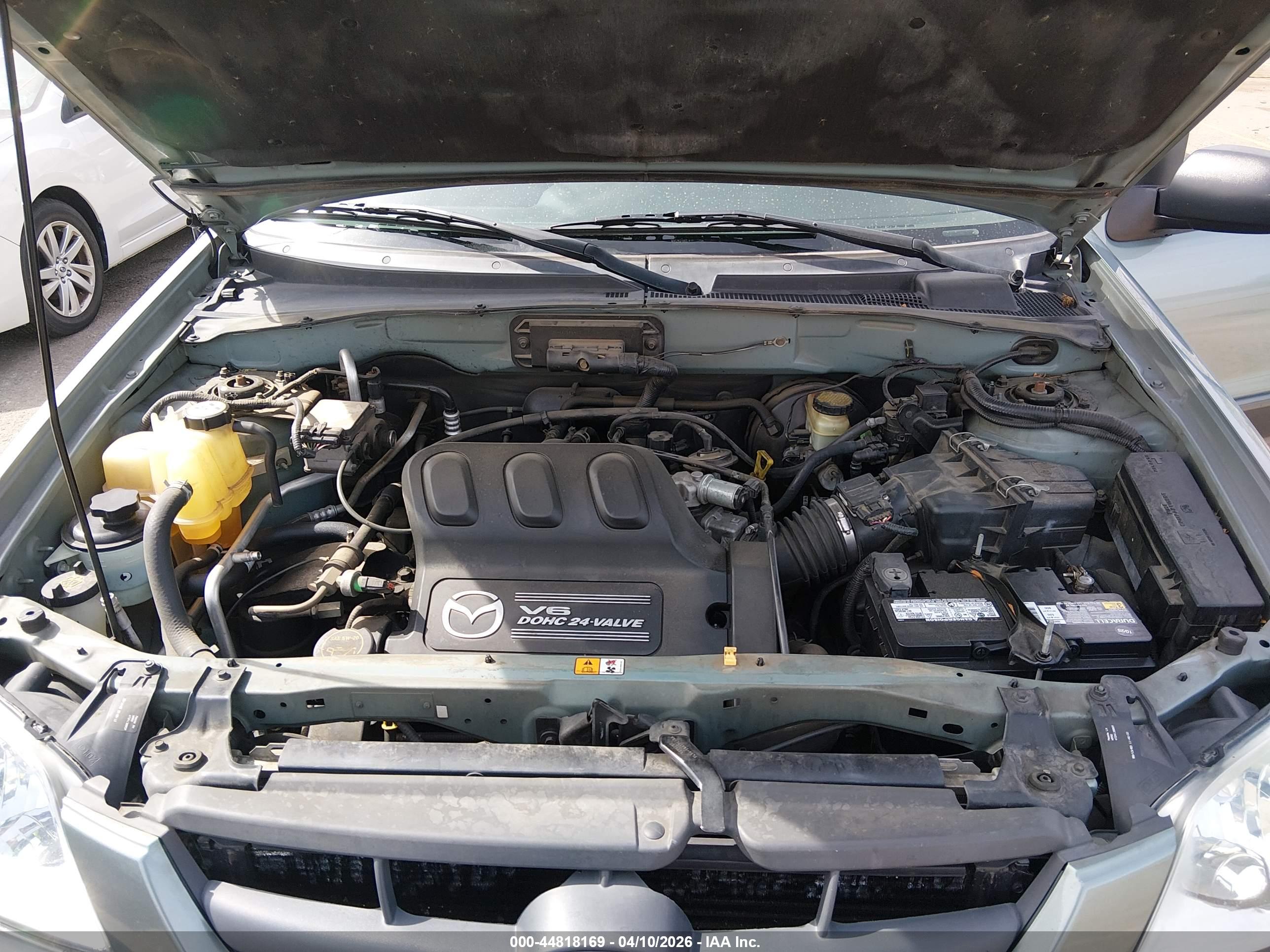 MAZDA TRIBUTE image 10