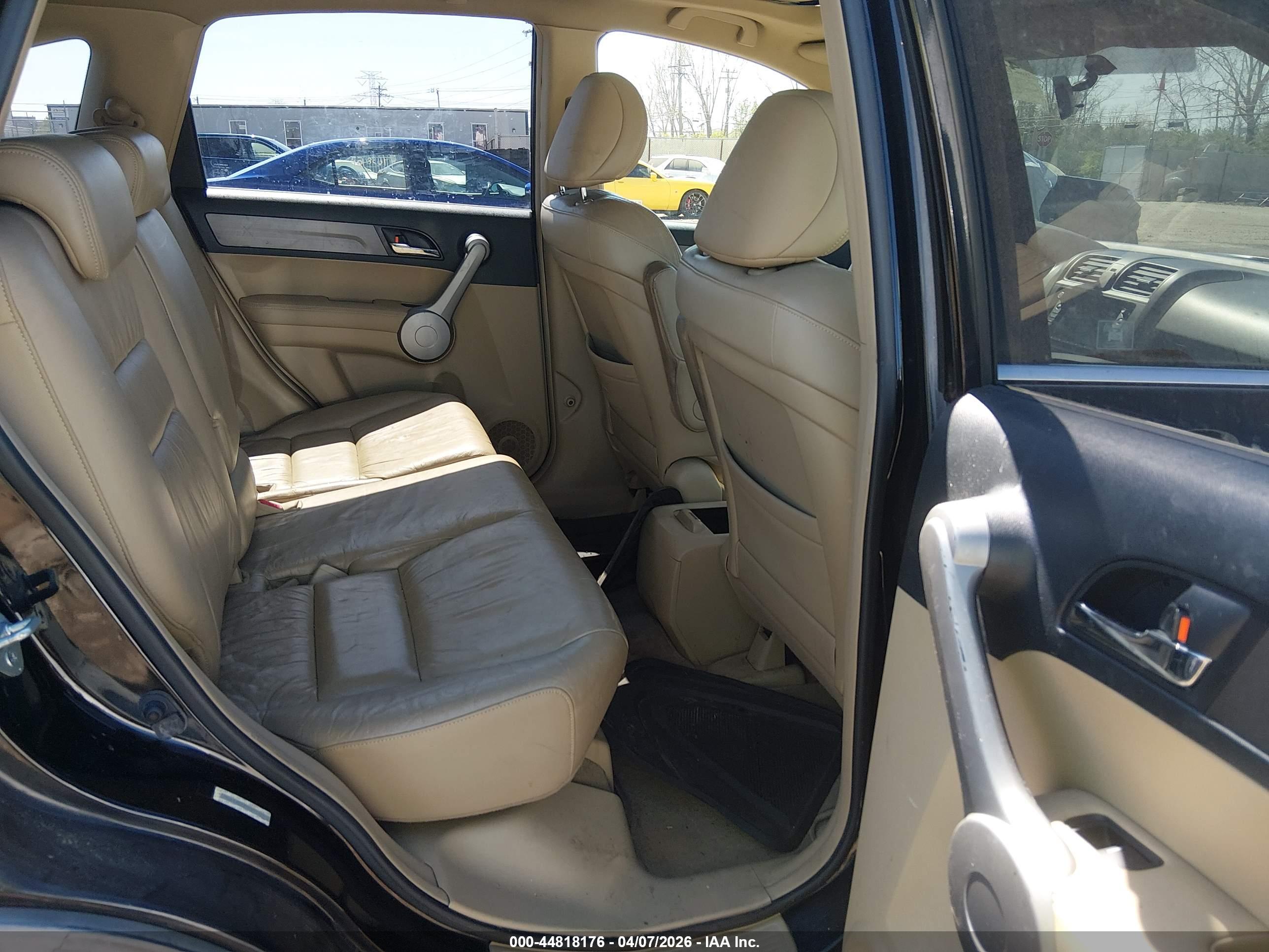 HONDA CR-V image 8