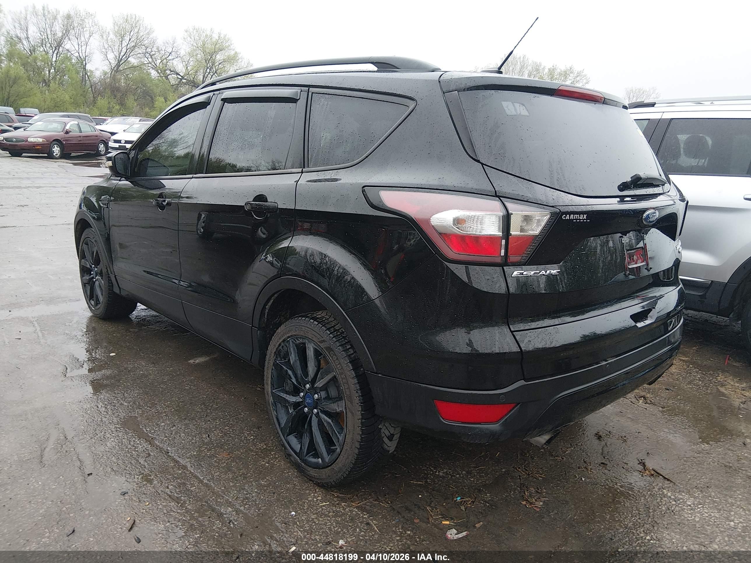 FORD ESCAPE image 3