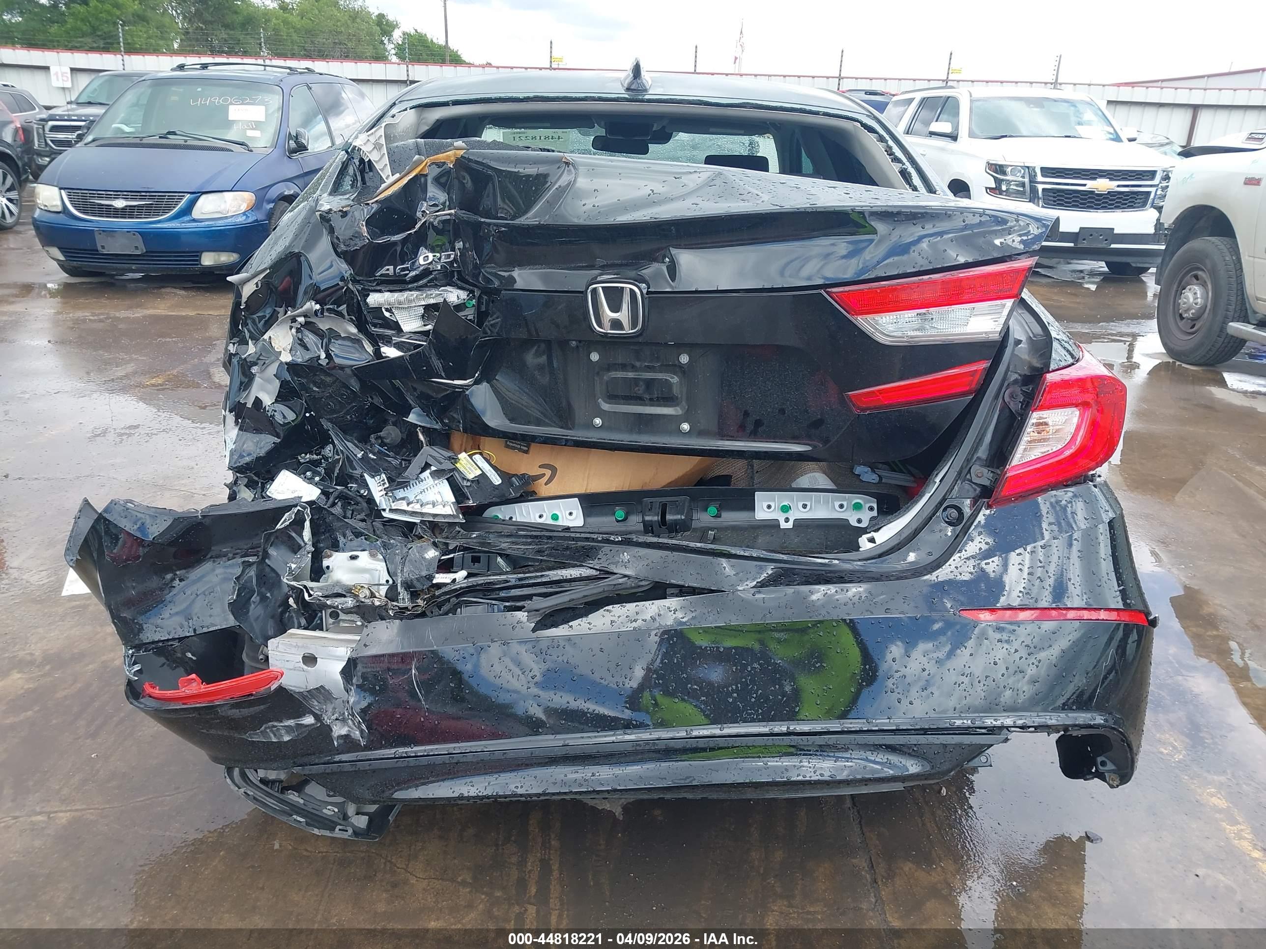 HONDA ACCORD image 6