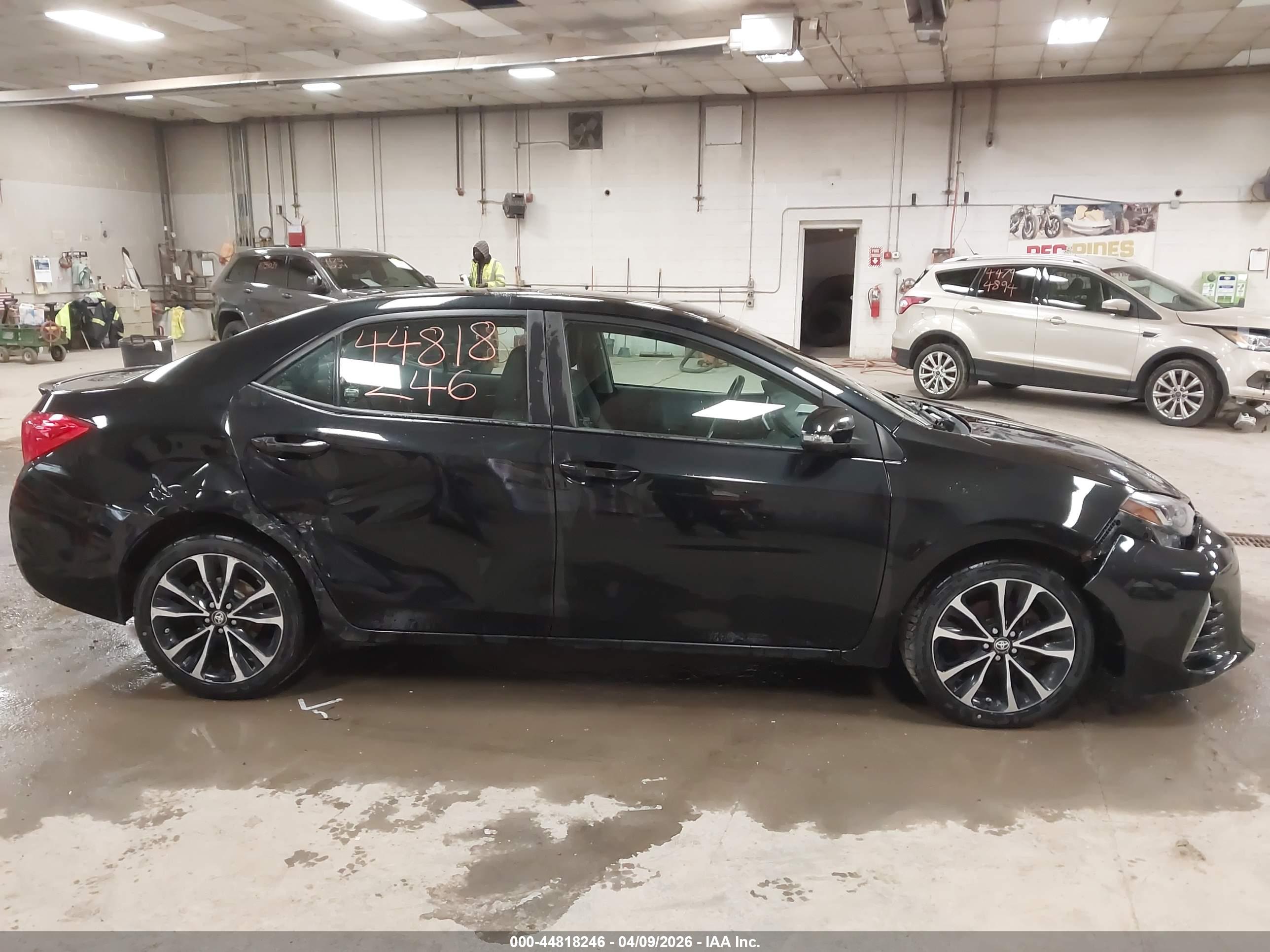 TOYOTA COROLLA image 6