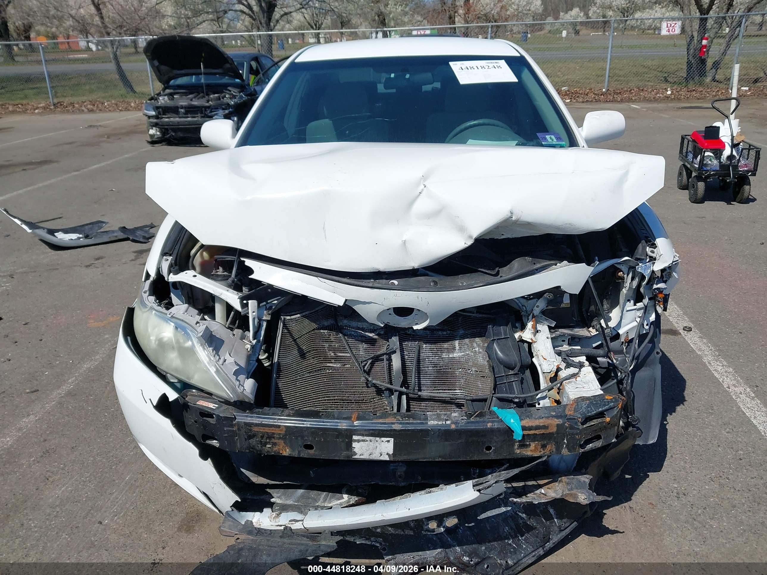 TOYOTA CAMRY image 6