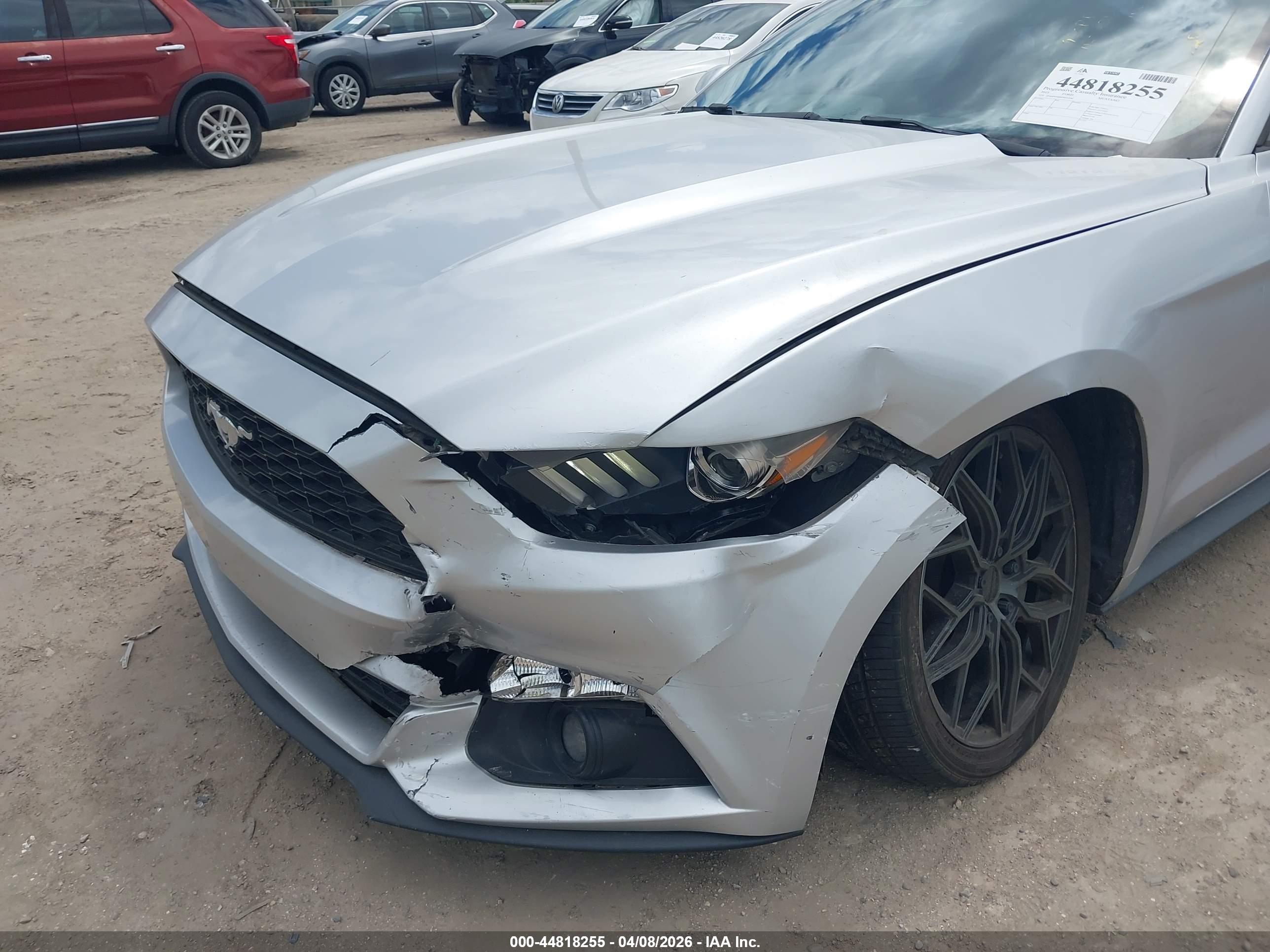 FORD MUSTANG image 6