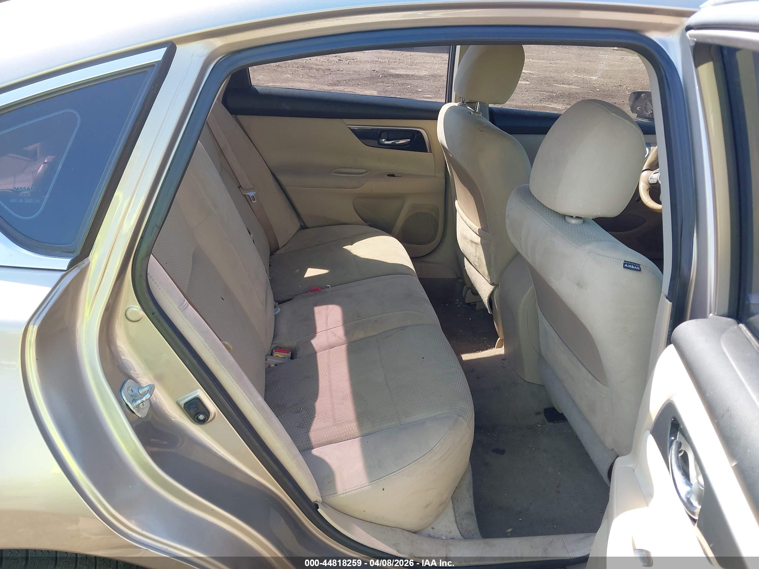 NISSAN ALTIMA image 8