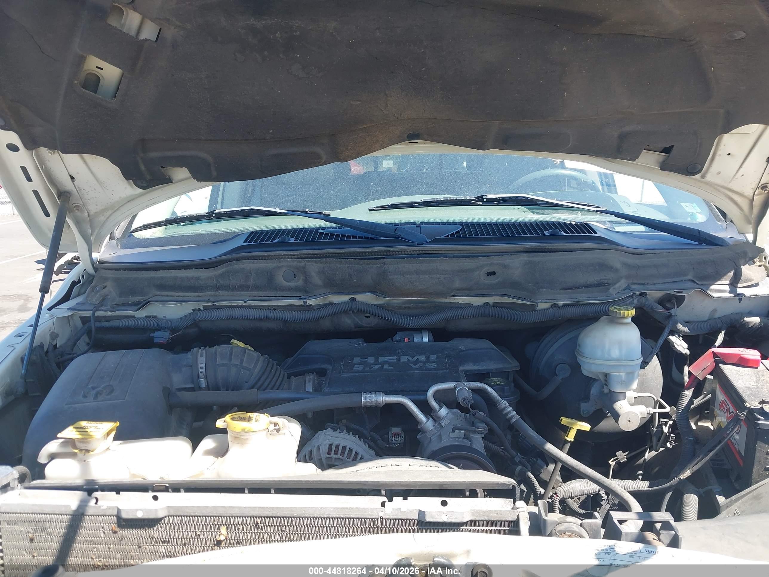 DODGE RAM image 10