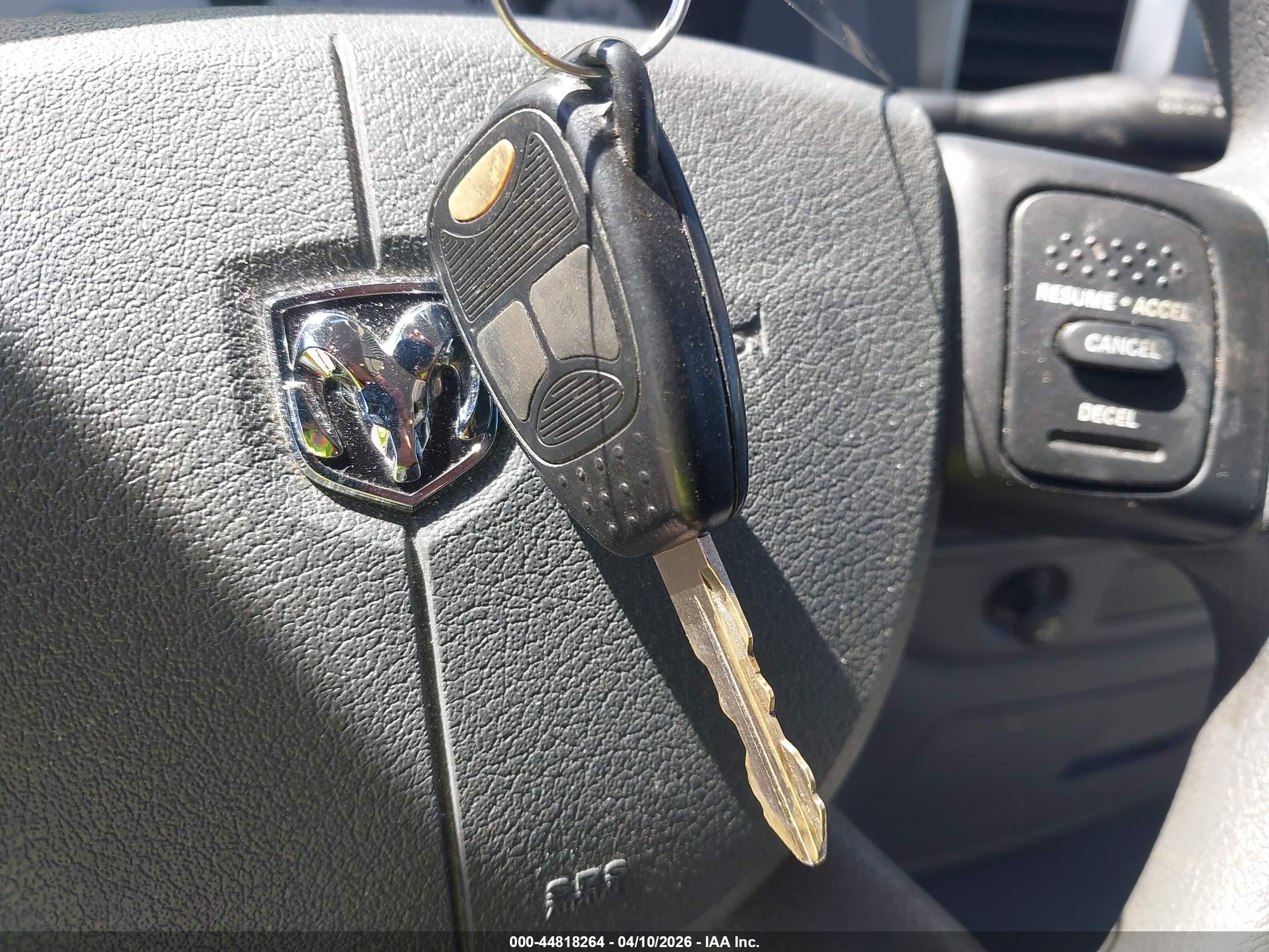 DODGE RAM image 11