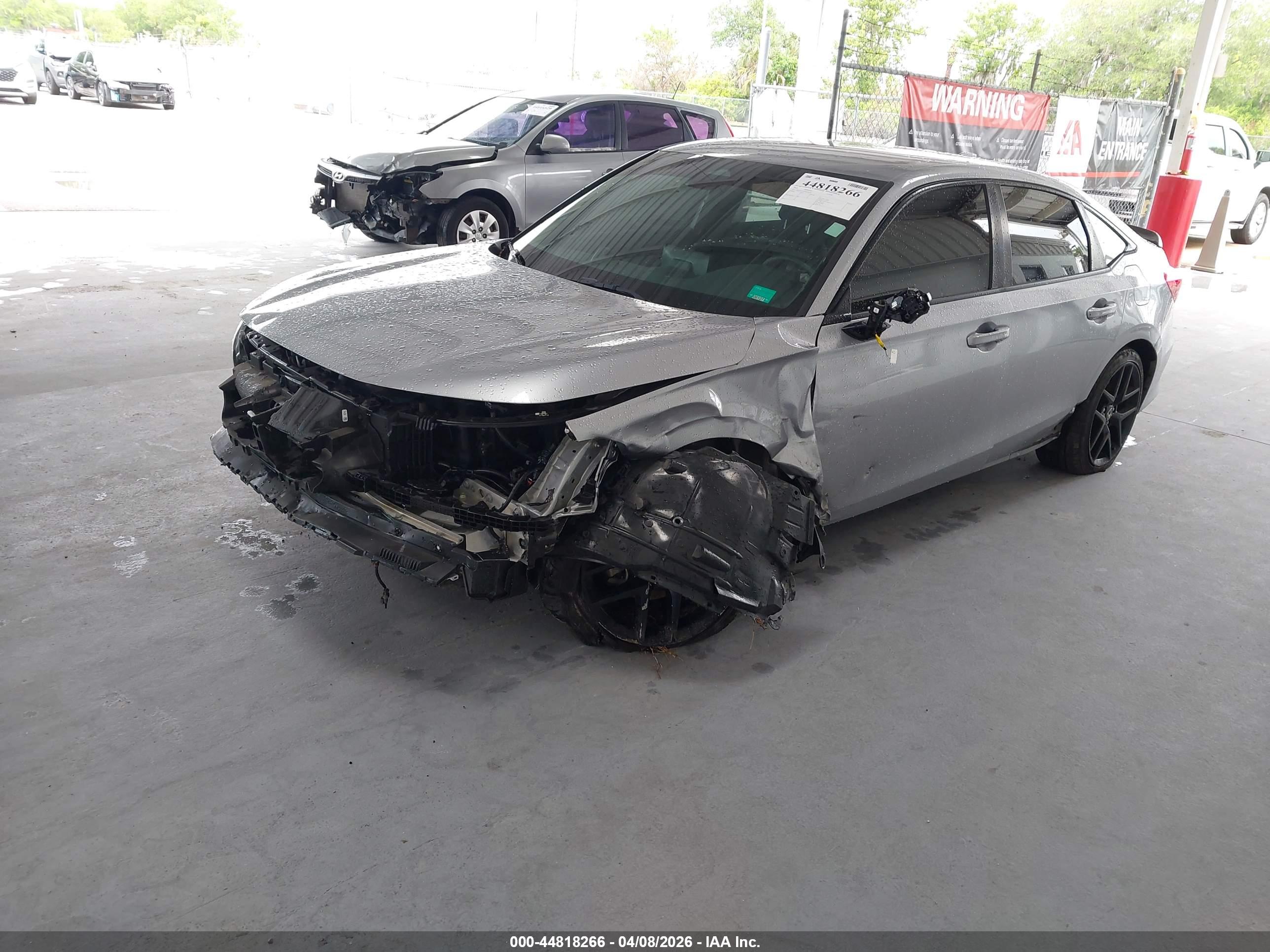 HONDA CIVIC image 2