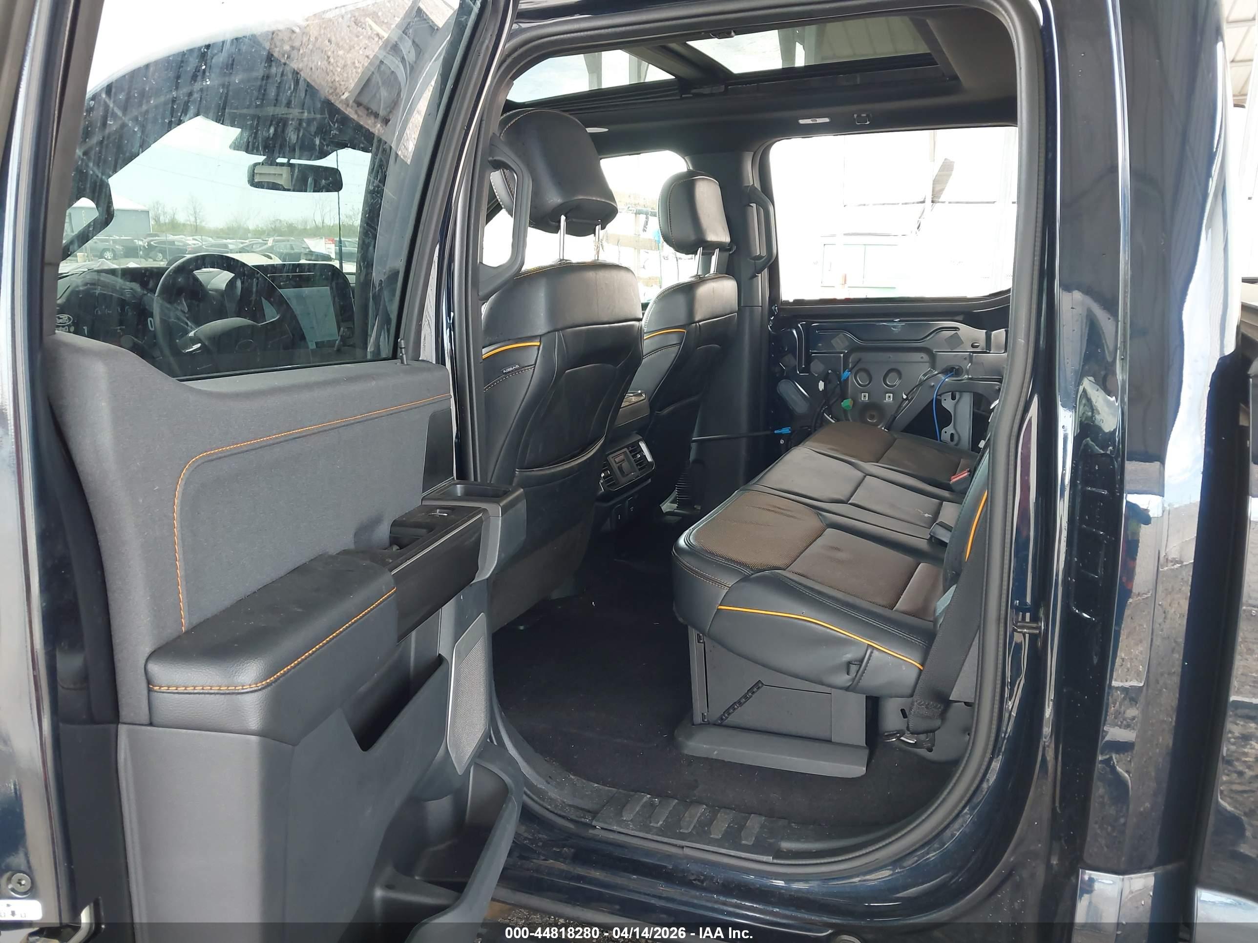 FORD F-150 image 8
