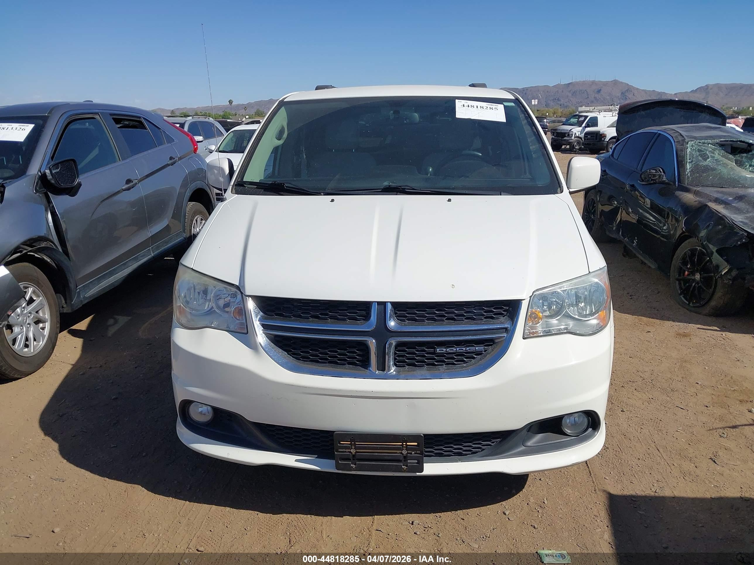DODGE GRAND image 6