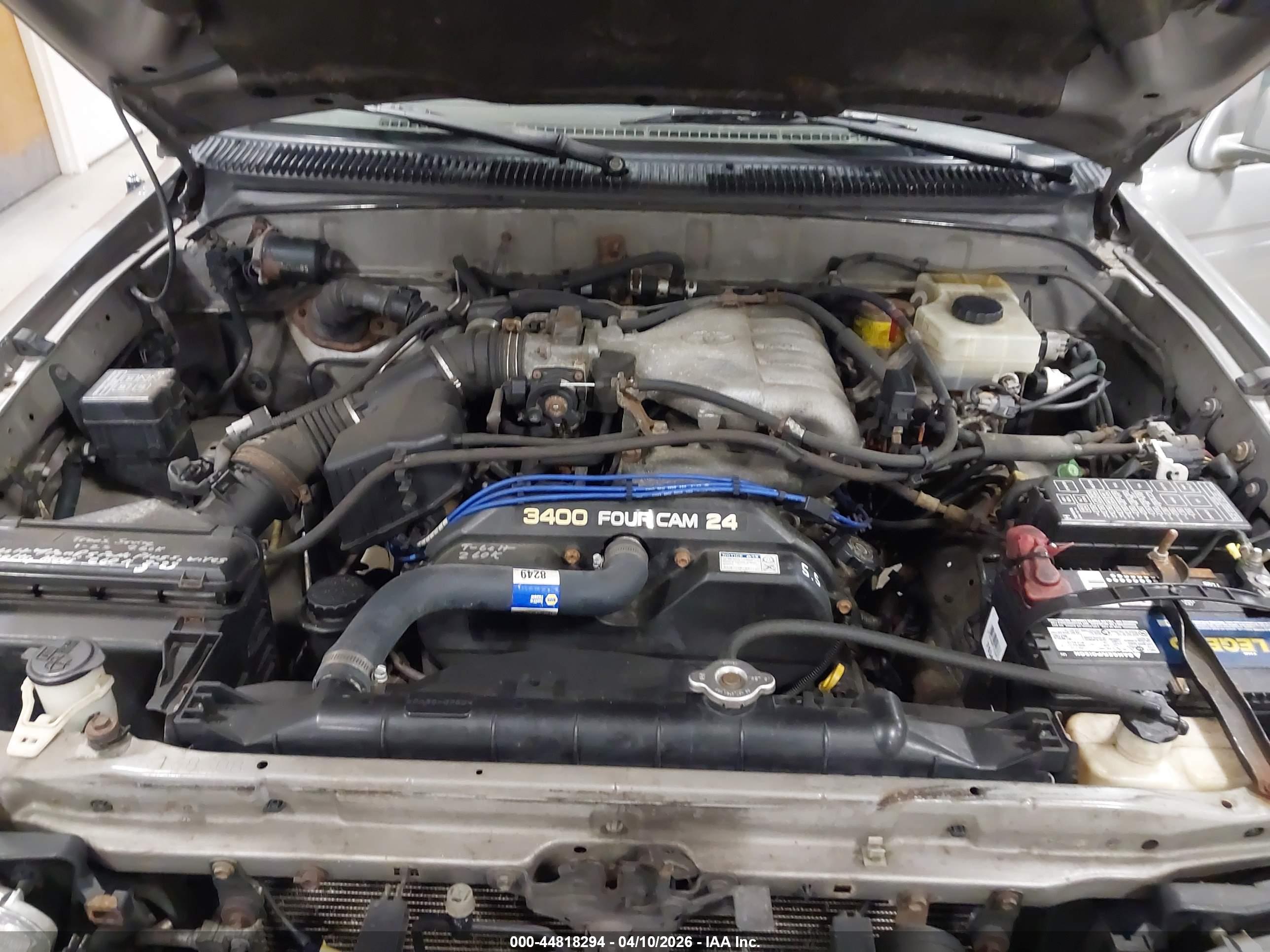 TOYOTA 4RUNNER image 10