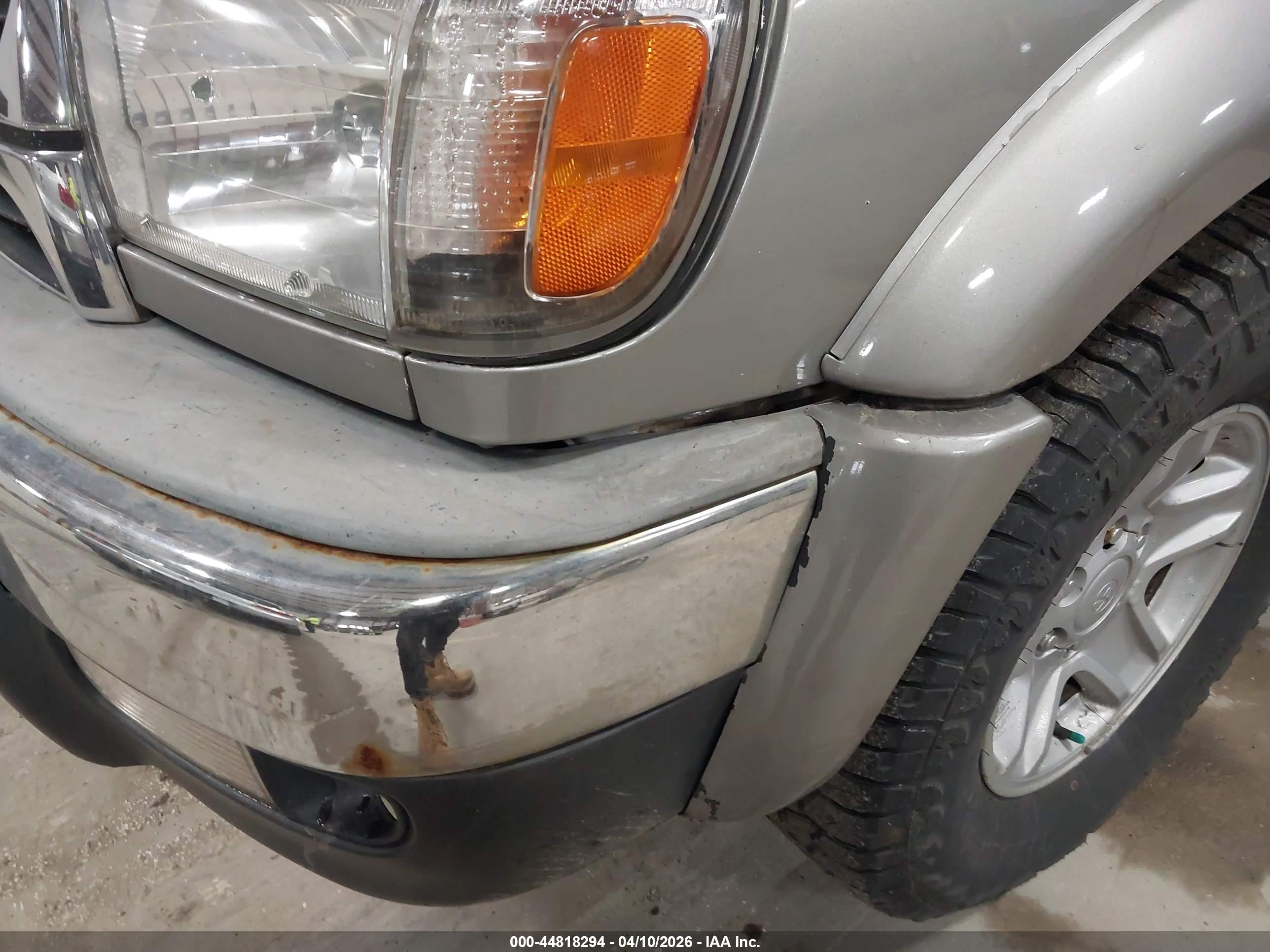TOYOTA 4RUNNER image 6