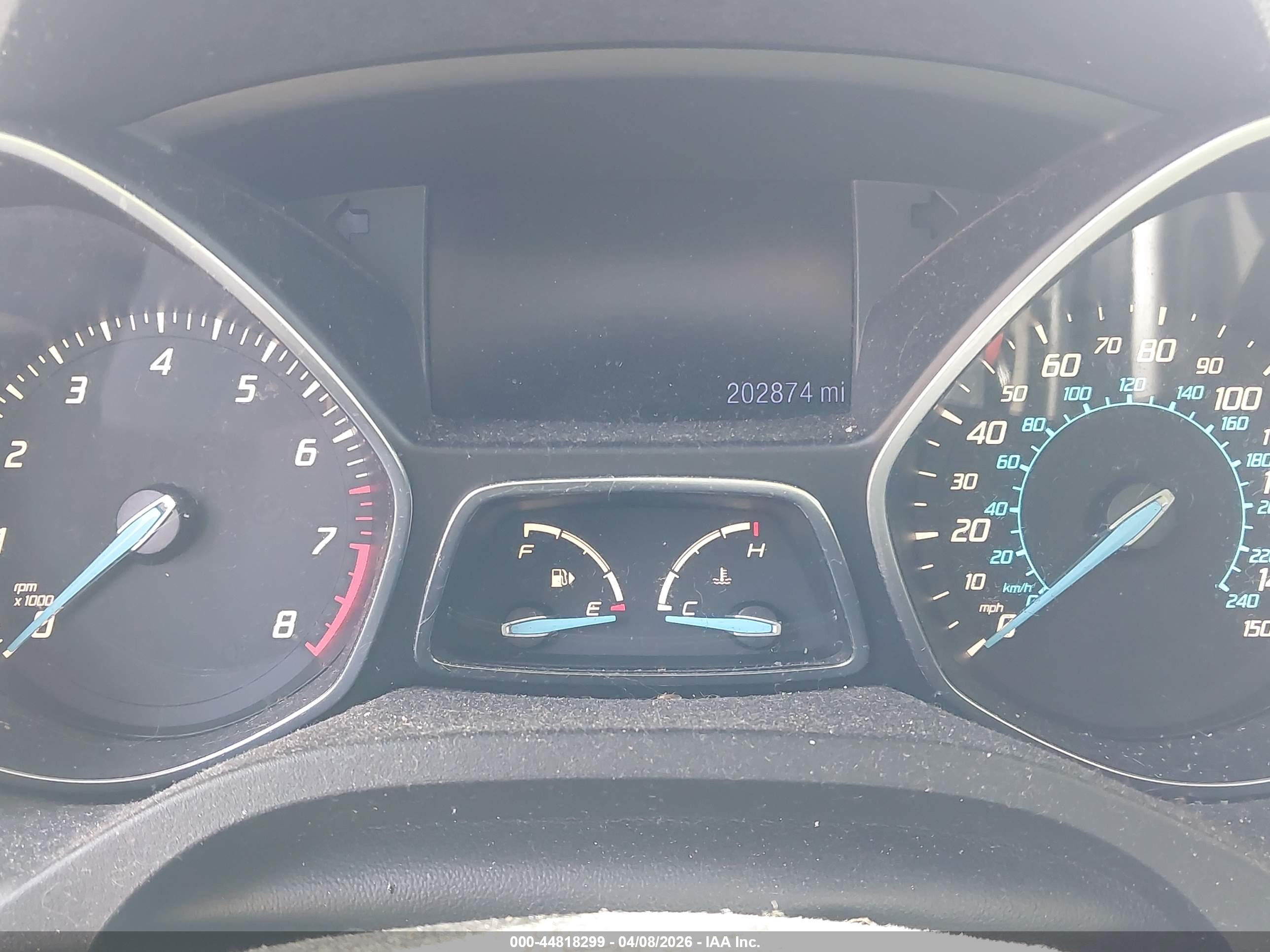 FORD ESCAPE image 7