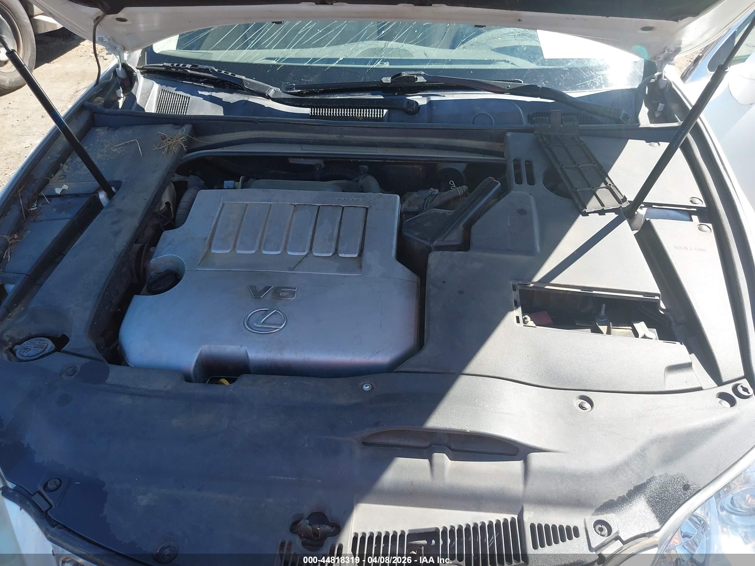 LEXUS ES image 10