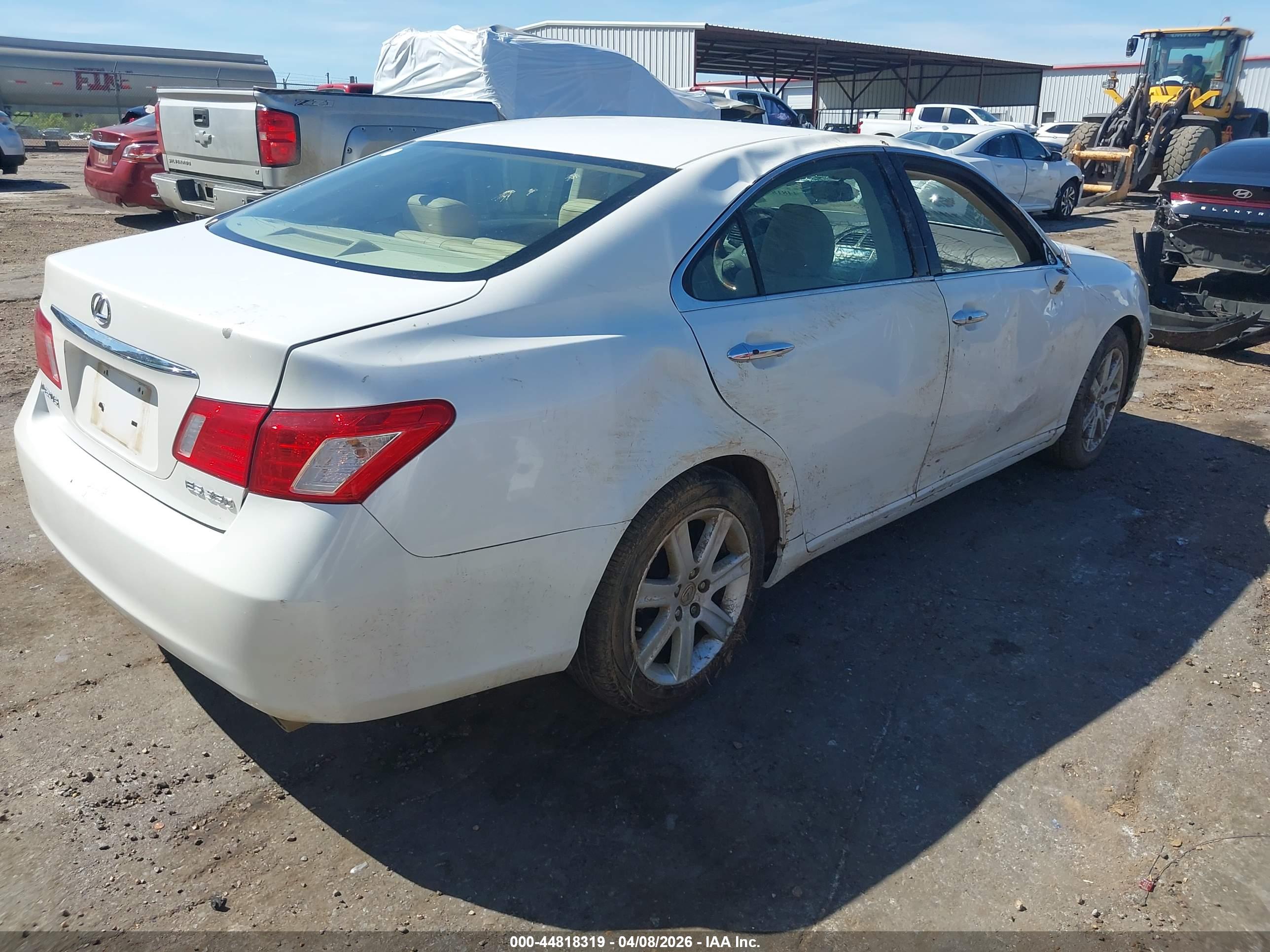 LEXUS ES image 4