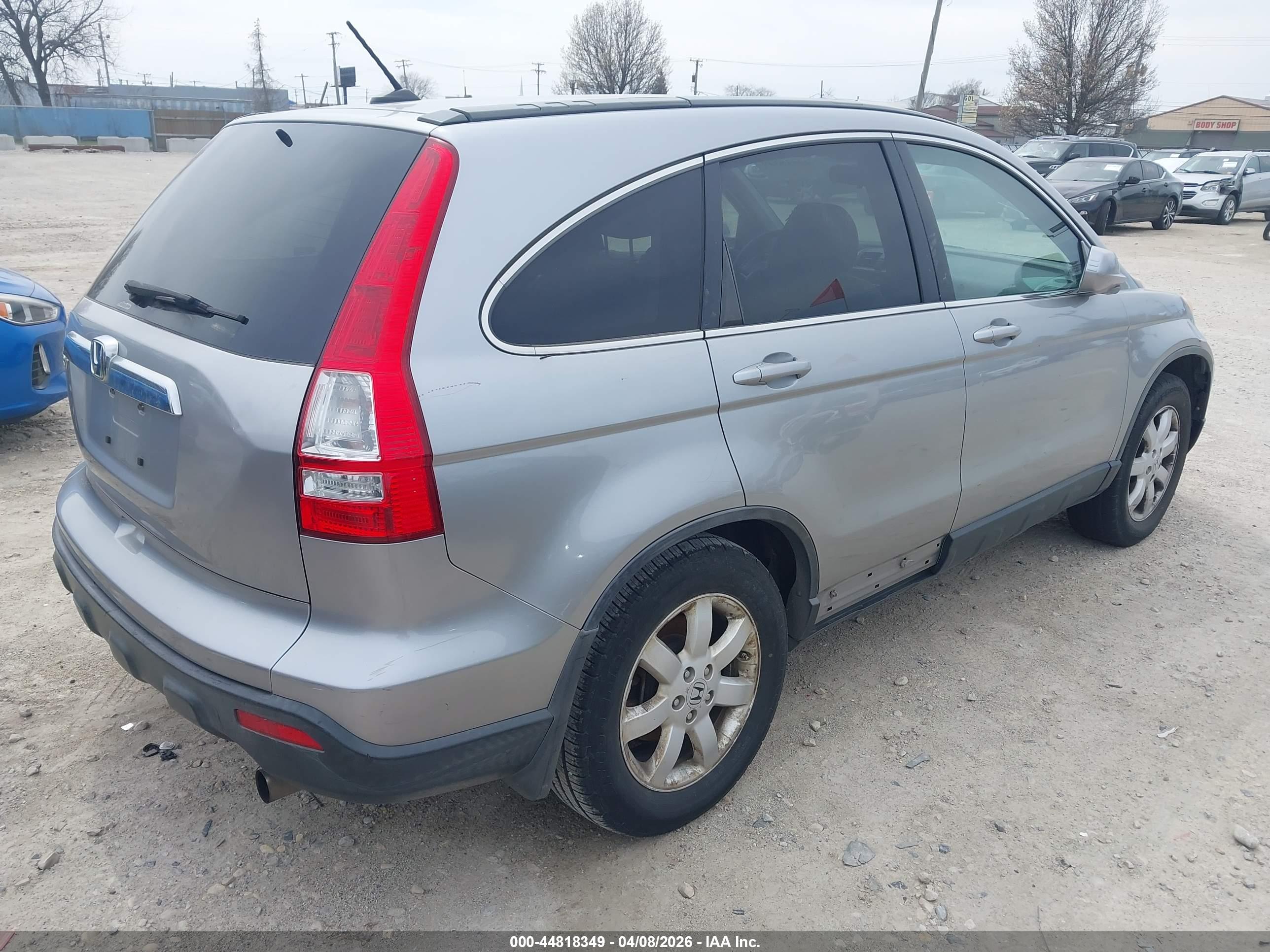 HONDA CR-V image 4