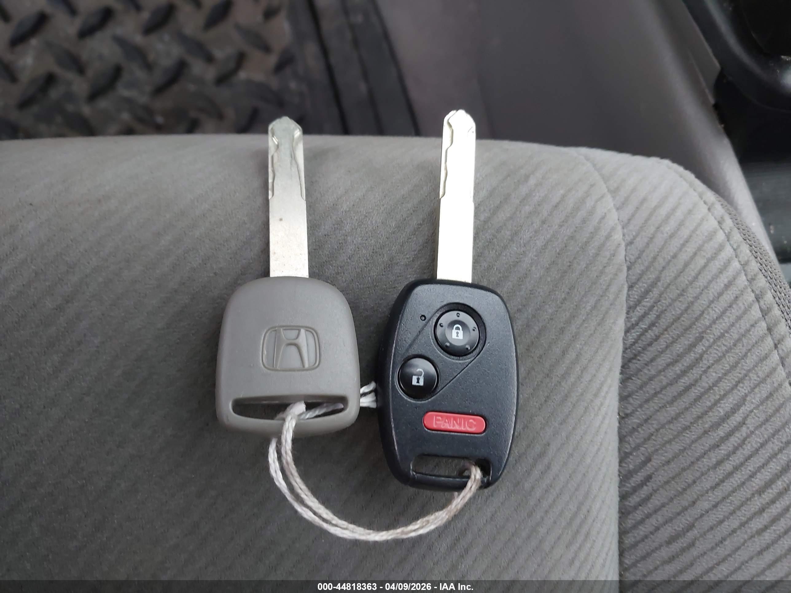 HONDA CIVIC image 11