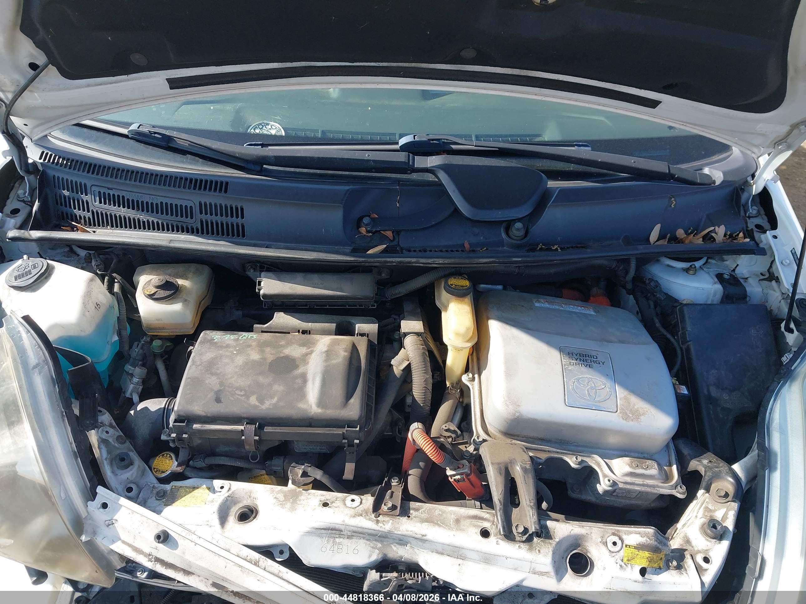 TOYOTA PRIUS image 10