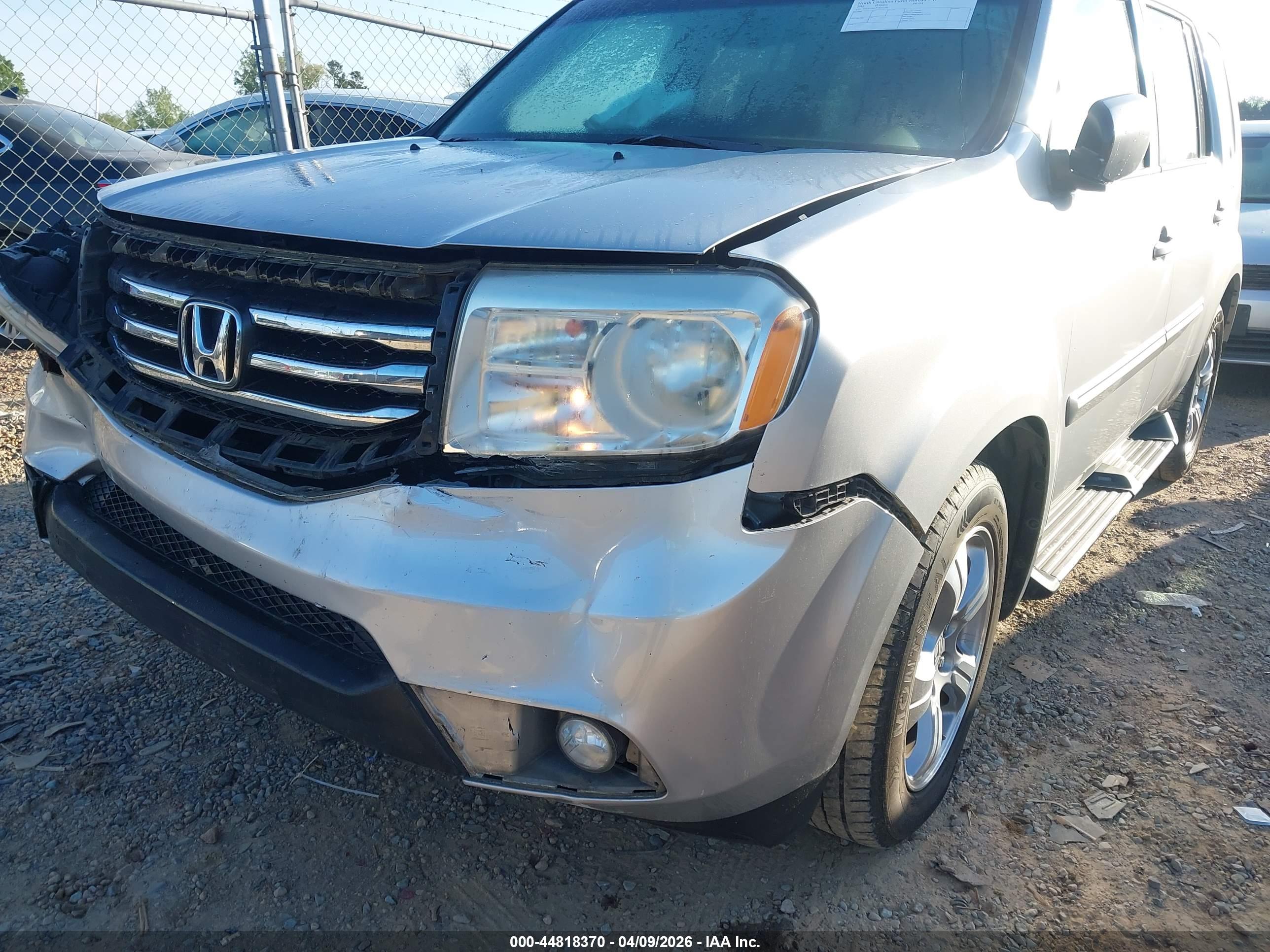 HONDA PILOT image 6