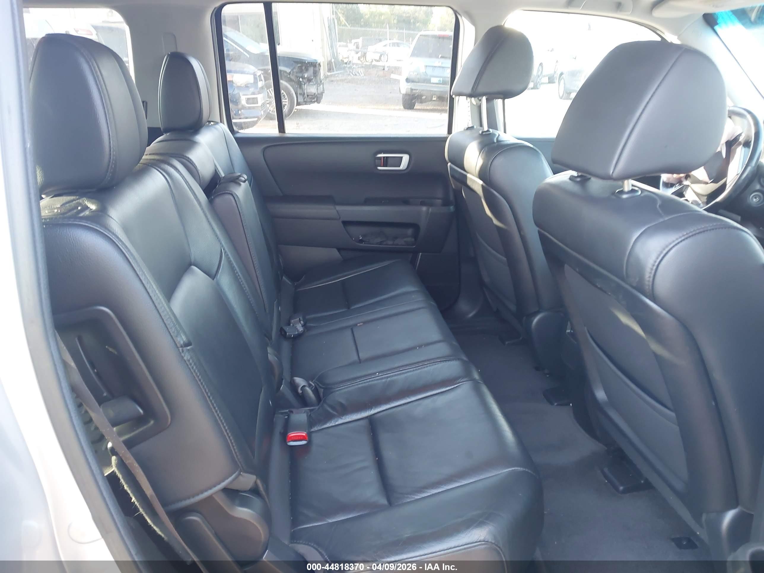 HONDA PILOT image 8