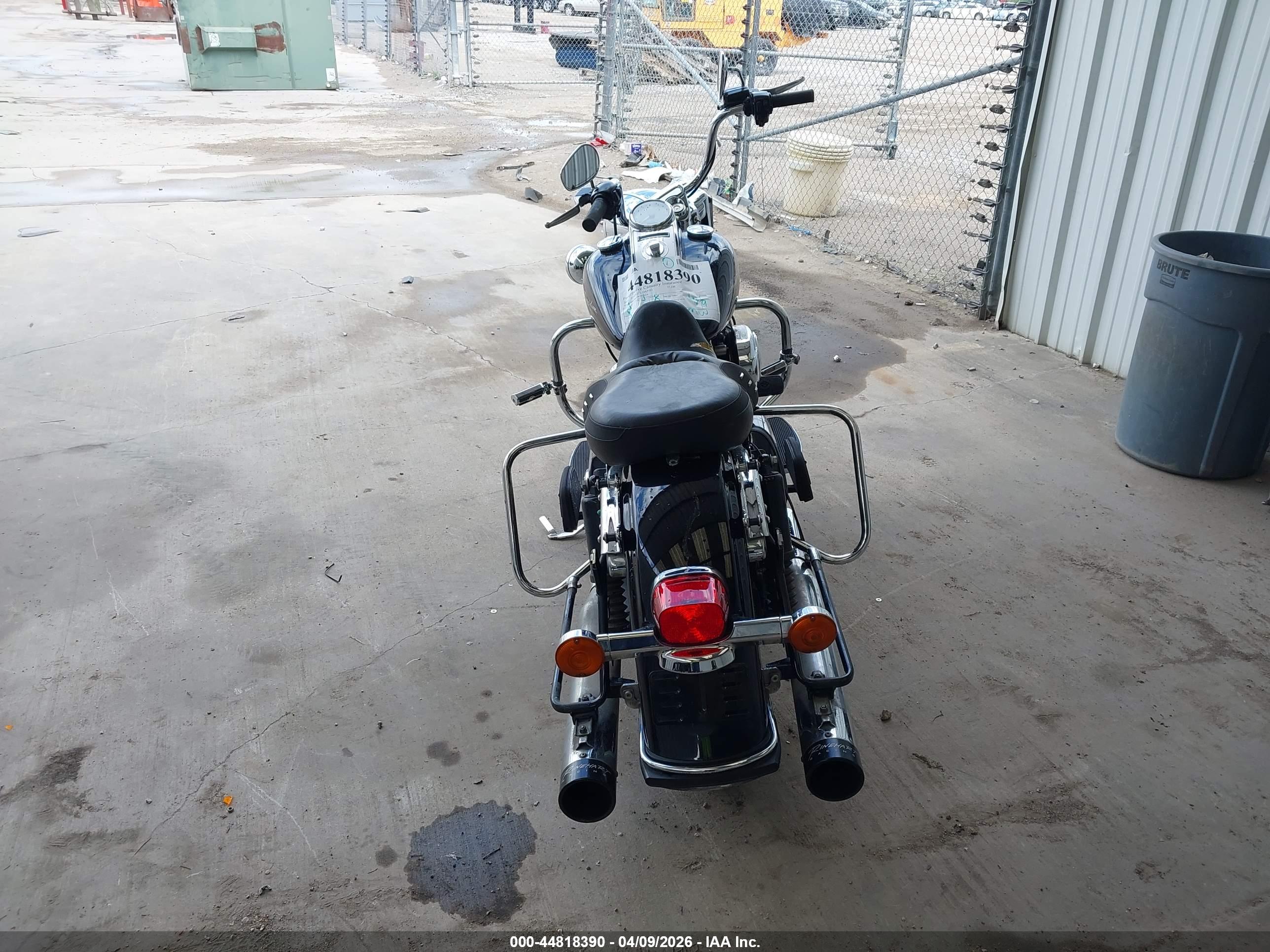 HARLEY-DAVIDSON FLHR image 6