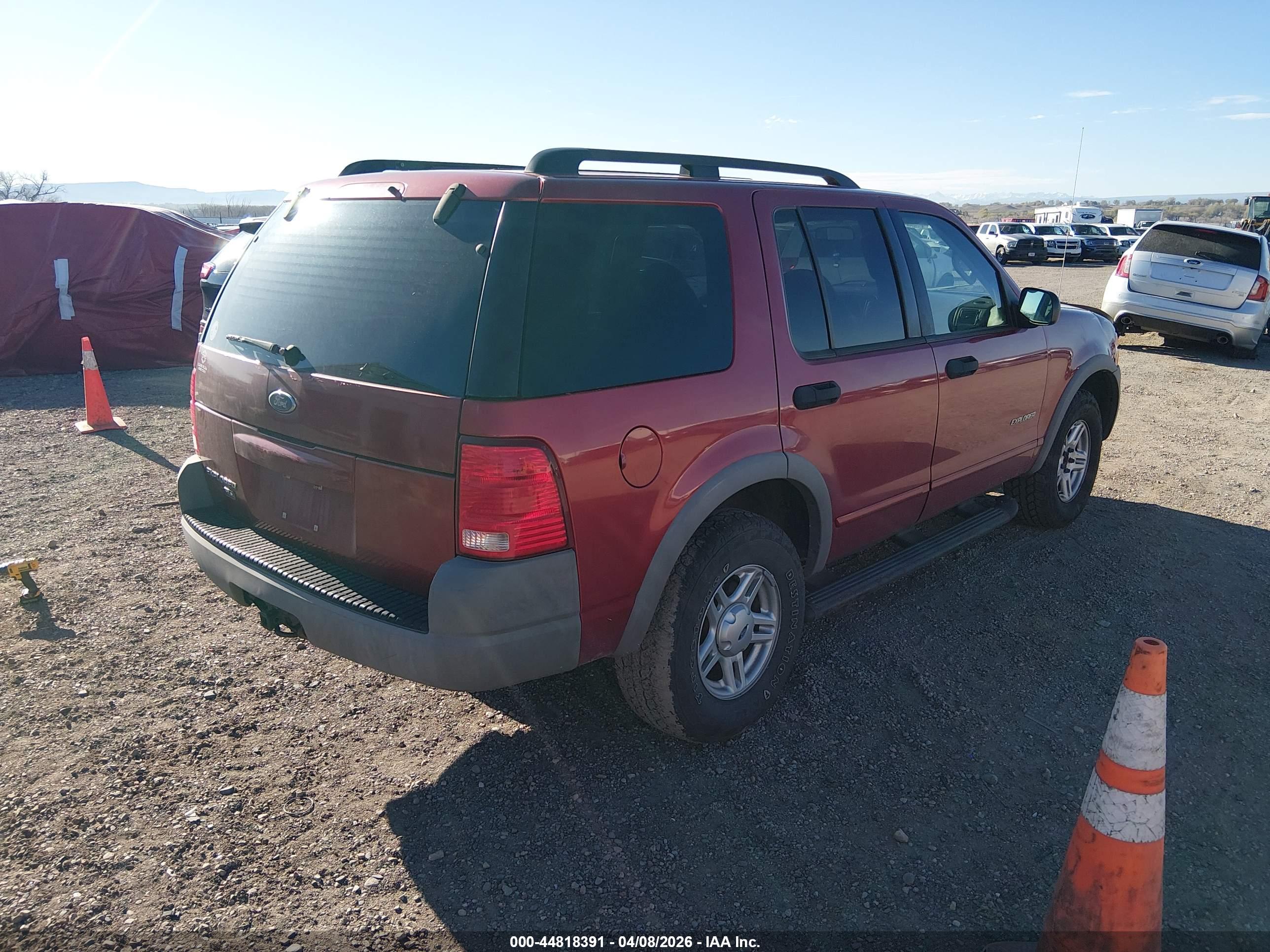 FORD EXPLORER image 4