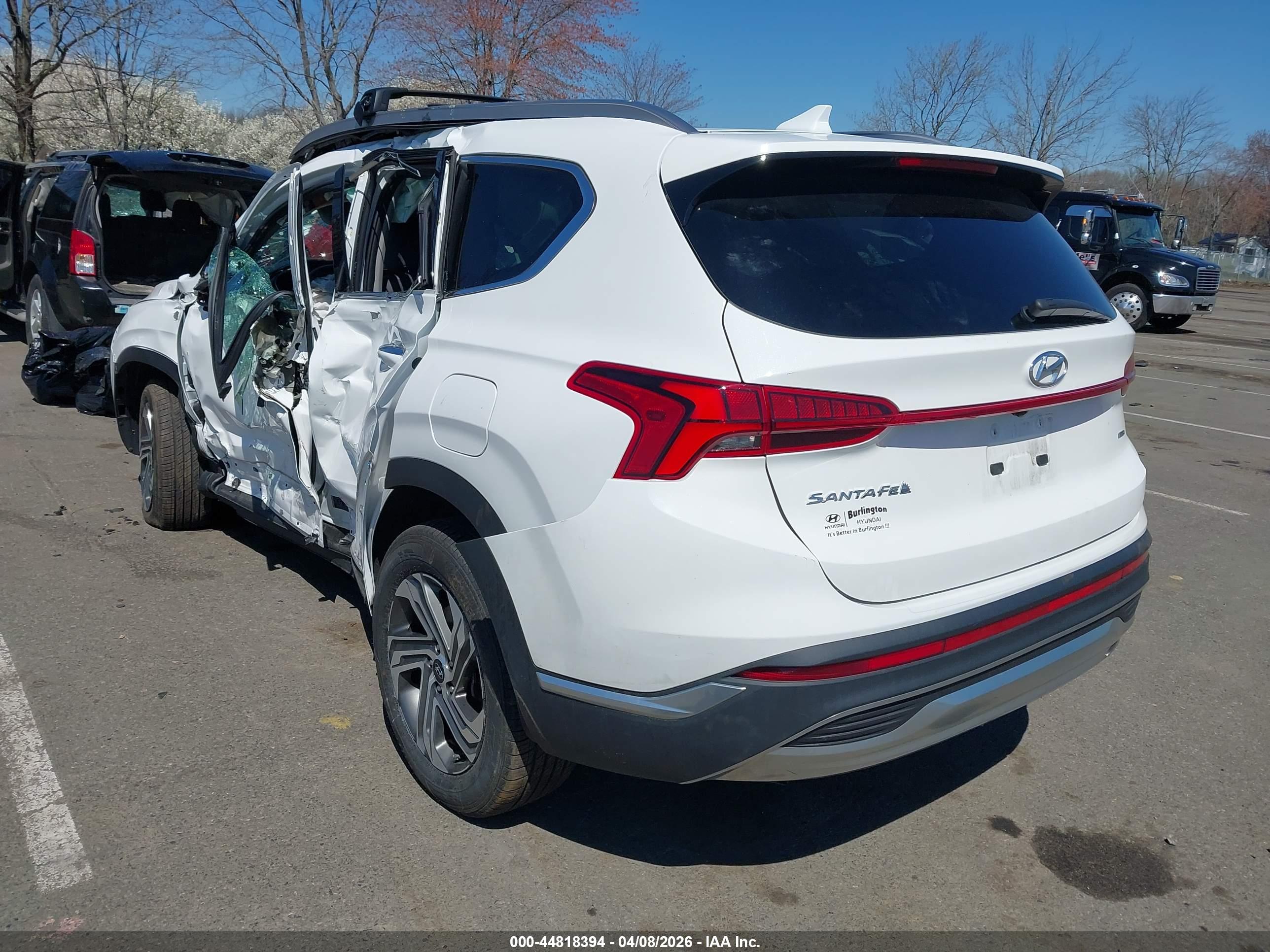 HYUNDAI SANTA image 3