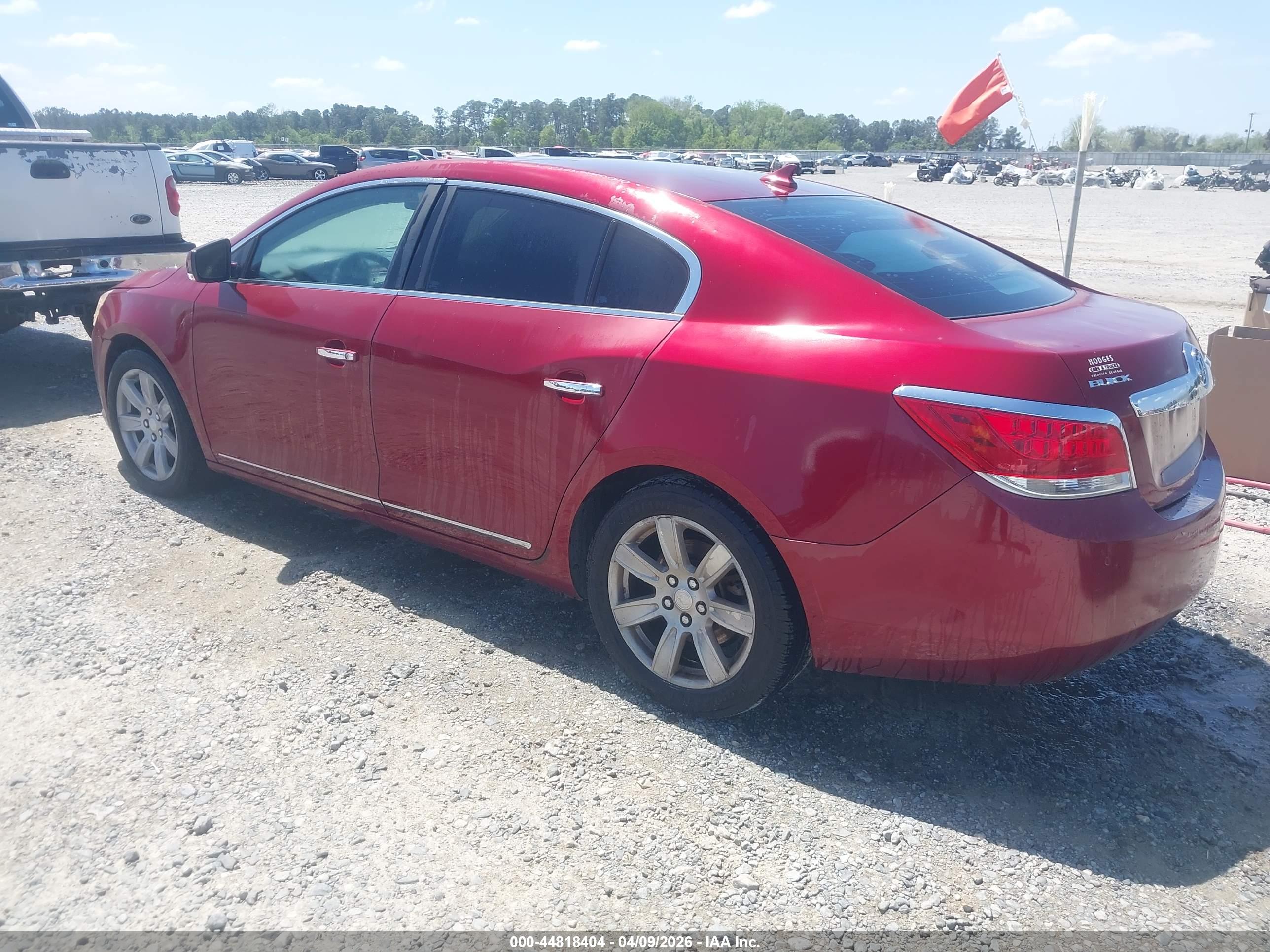 BUICK LACROSSE image 3