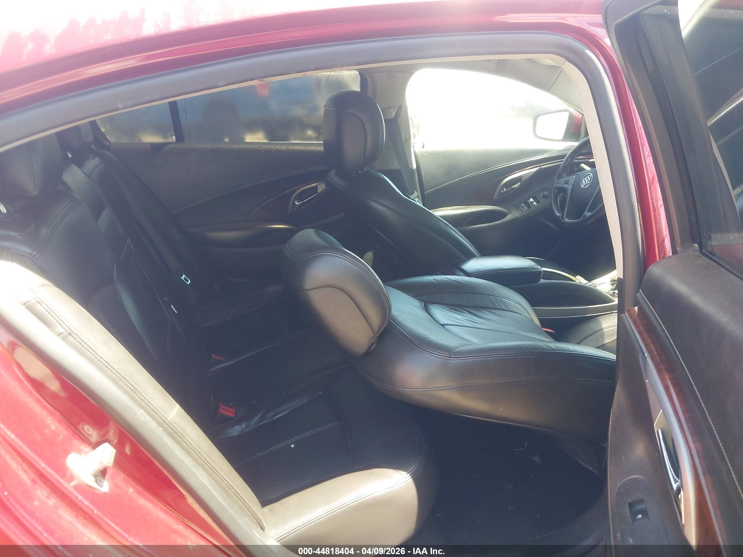BUICK LACROSSE image 8