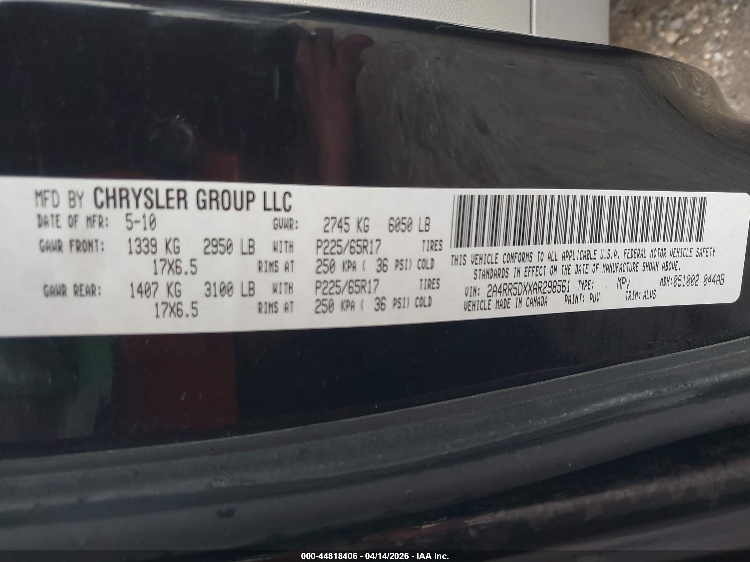 CHRYSLER TOWN image 9