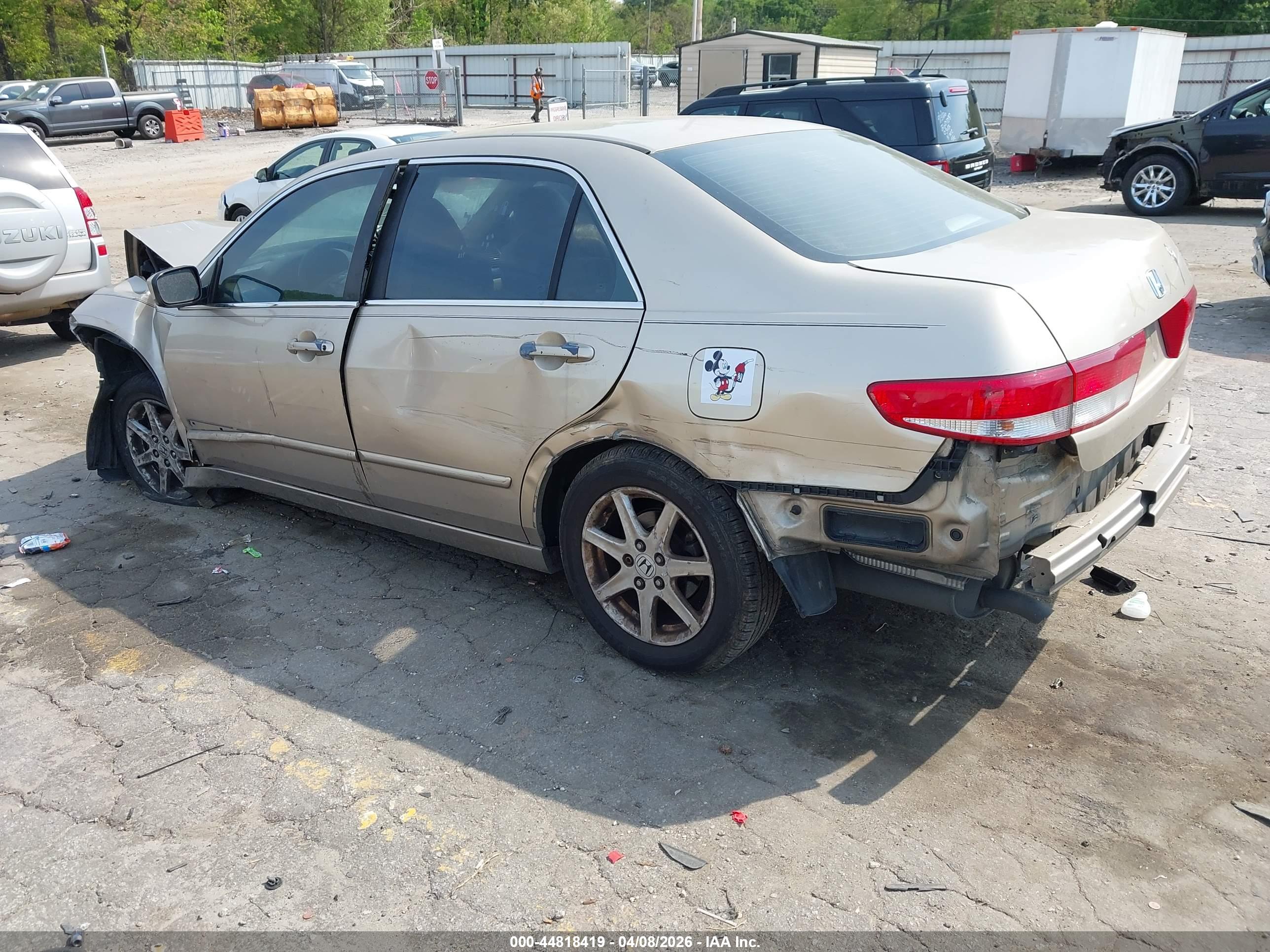 HONDA ACCORD image 3