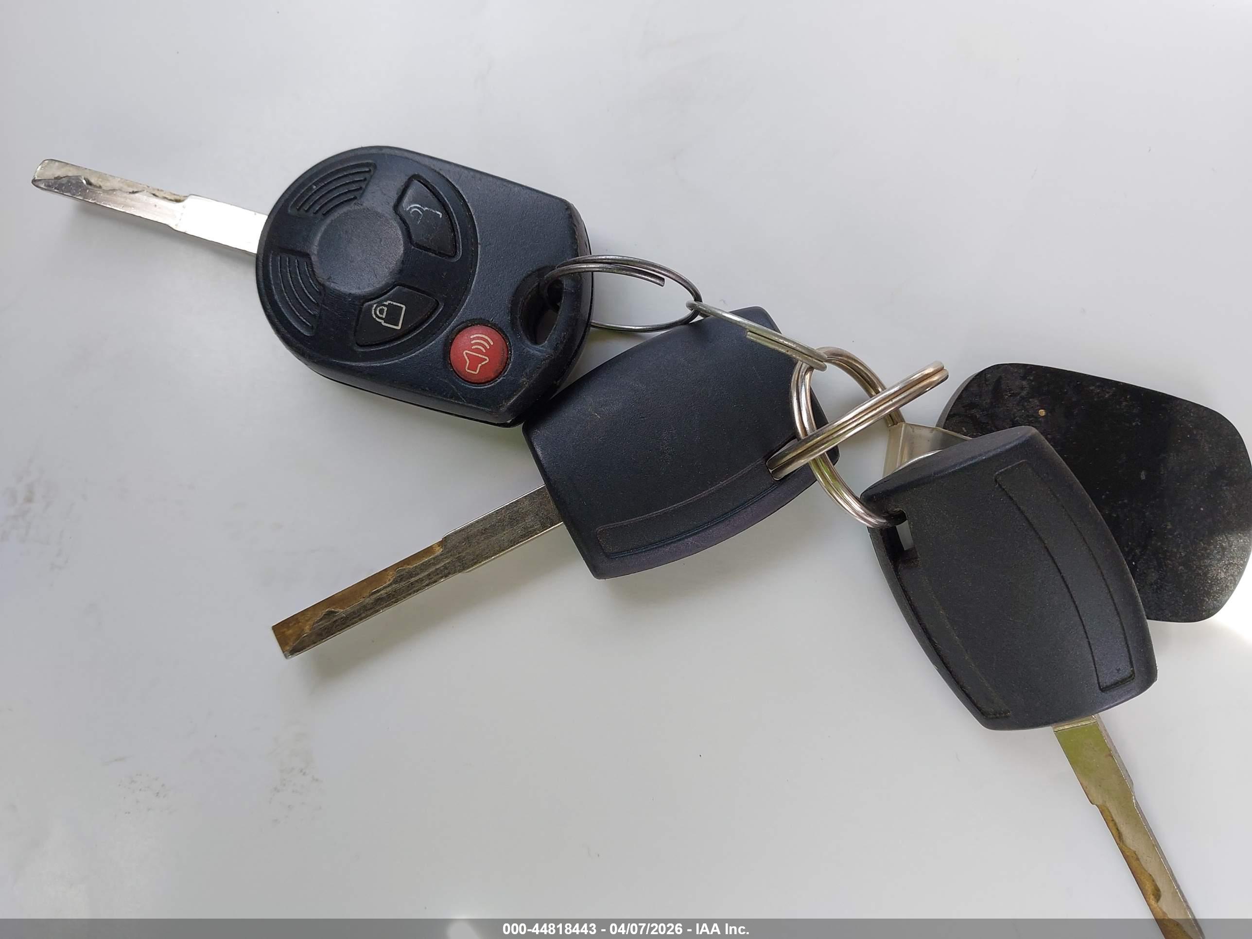 FORD ESCAPE image 11
