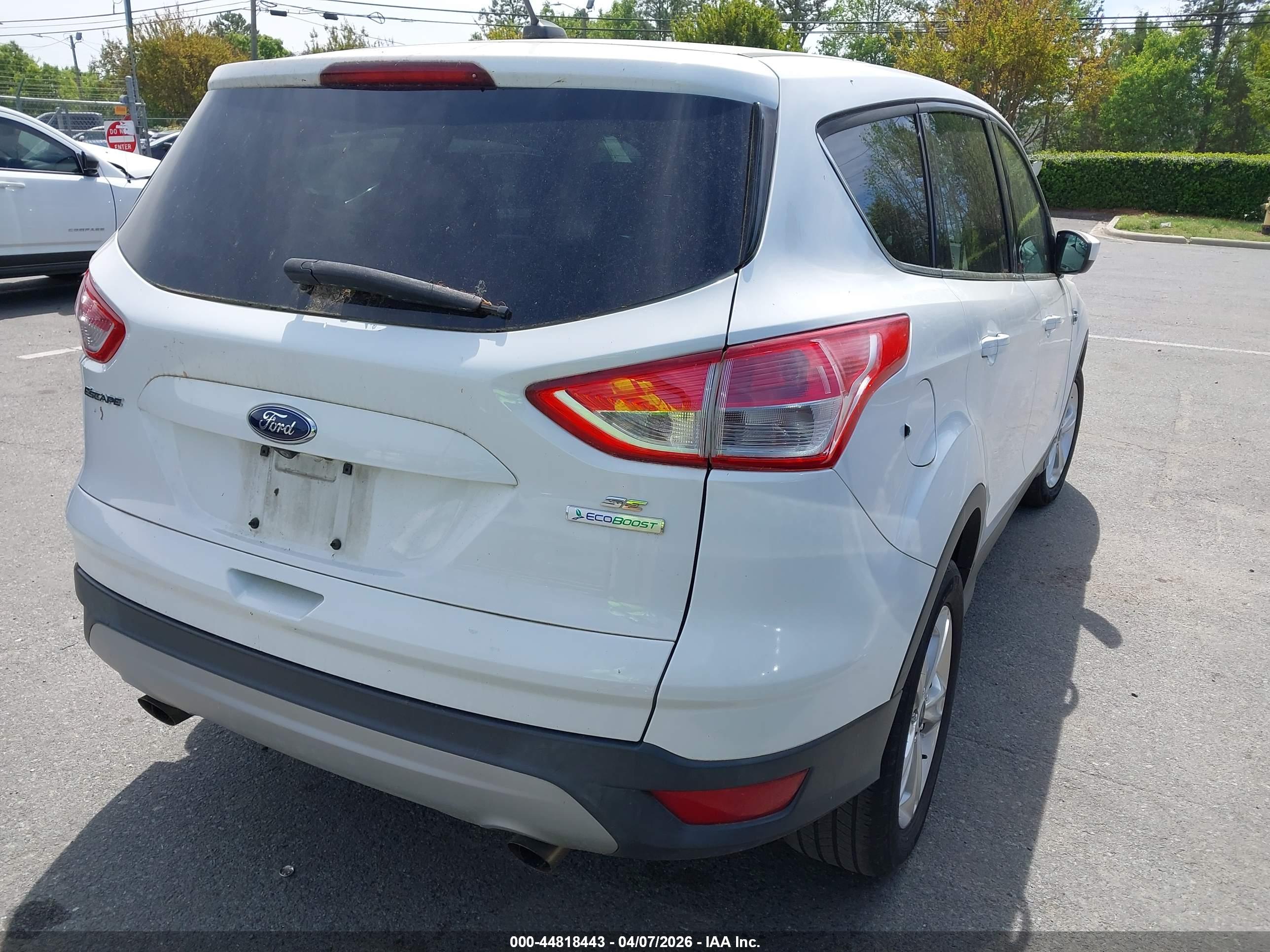 FORD ESCAPE image 4