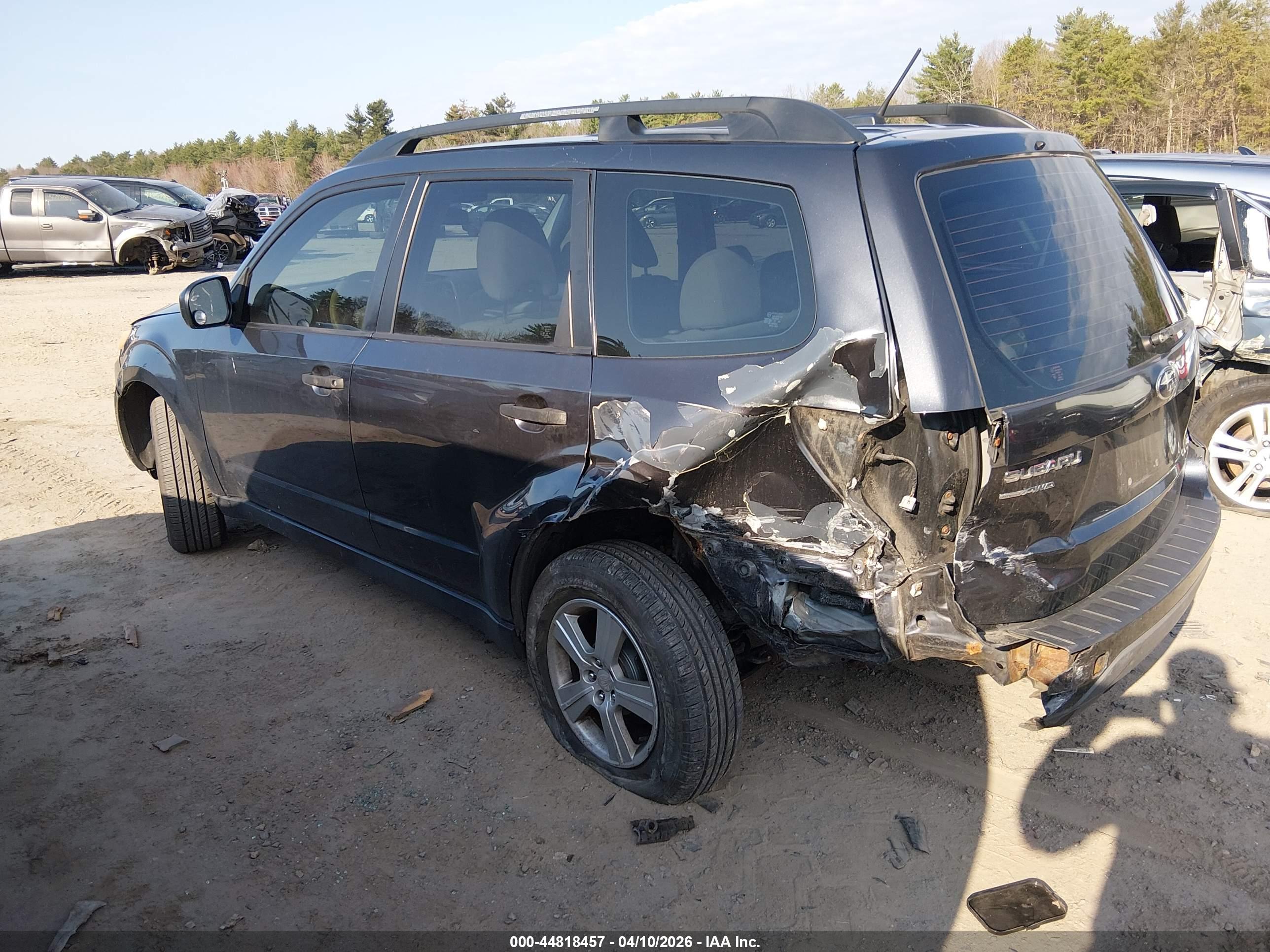 SUBARU FORESTER image 3