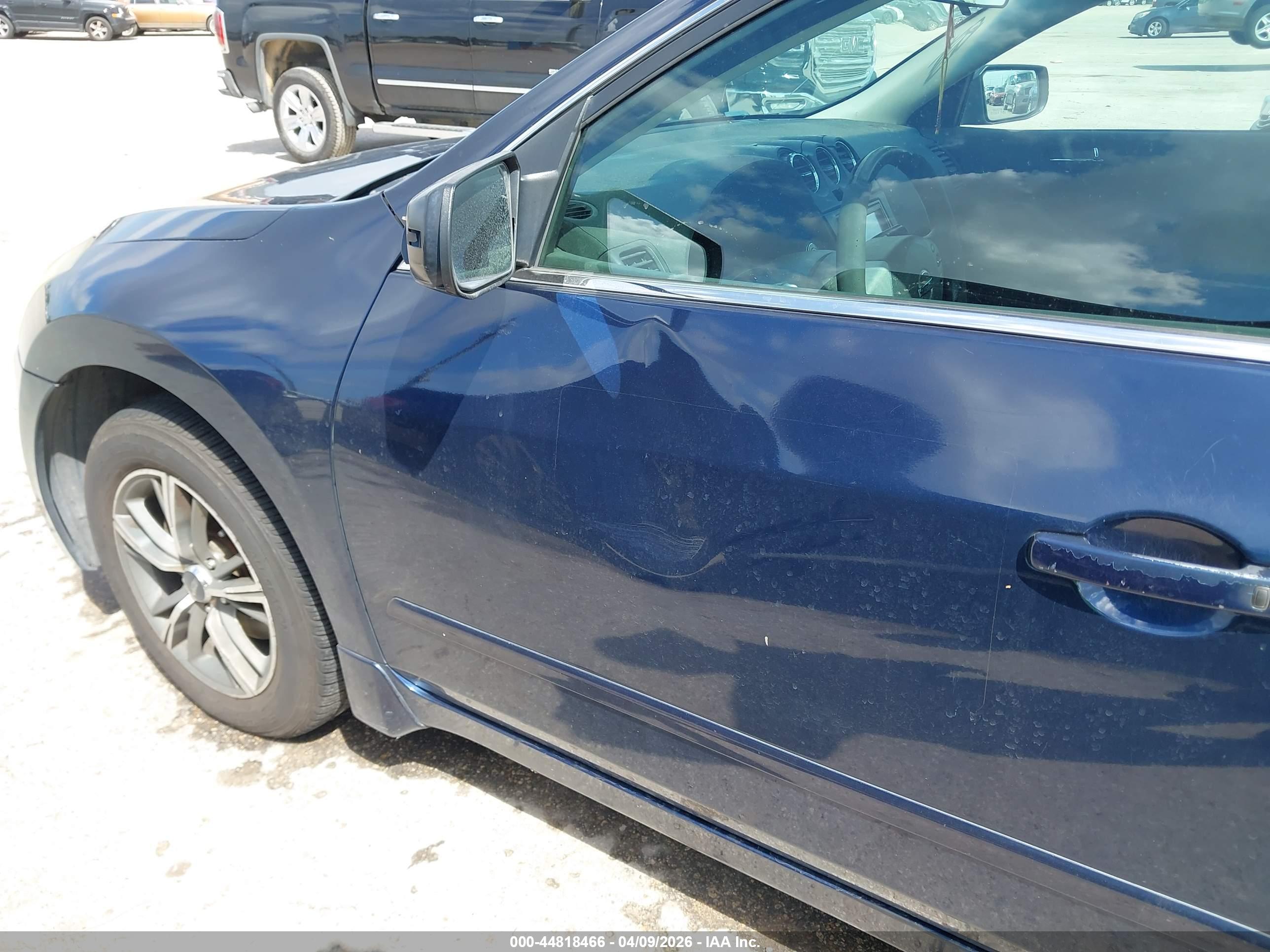 NISSAN ALTIMA image 6