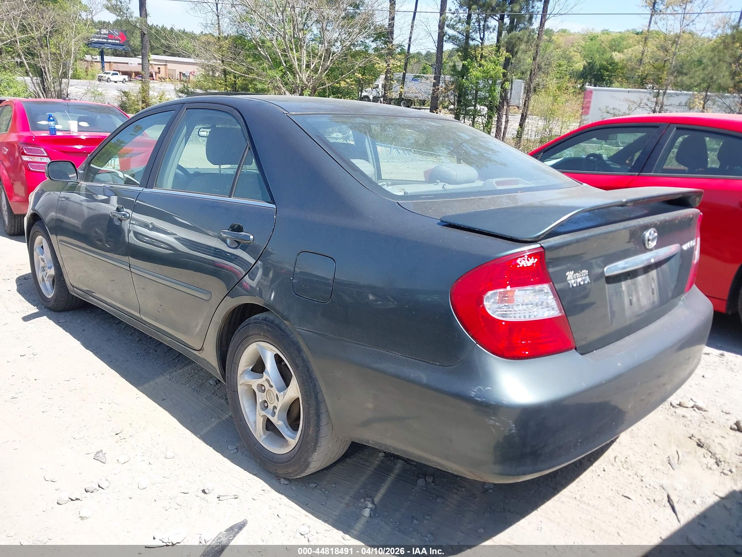 TOYOTA CAMRY image 3