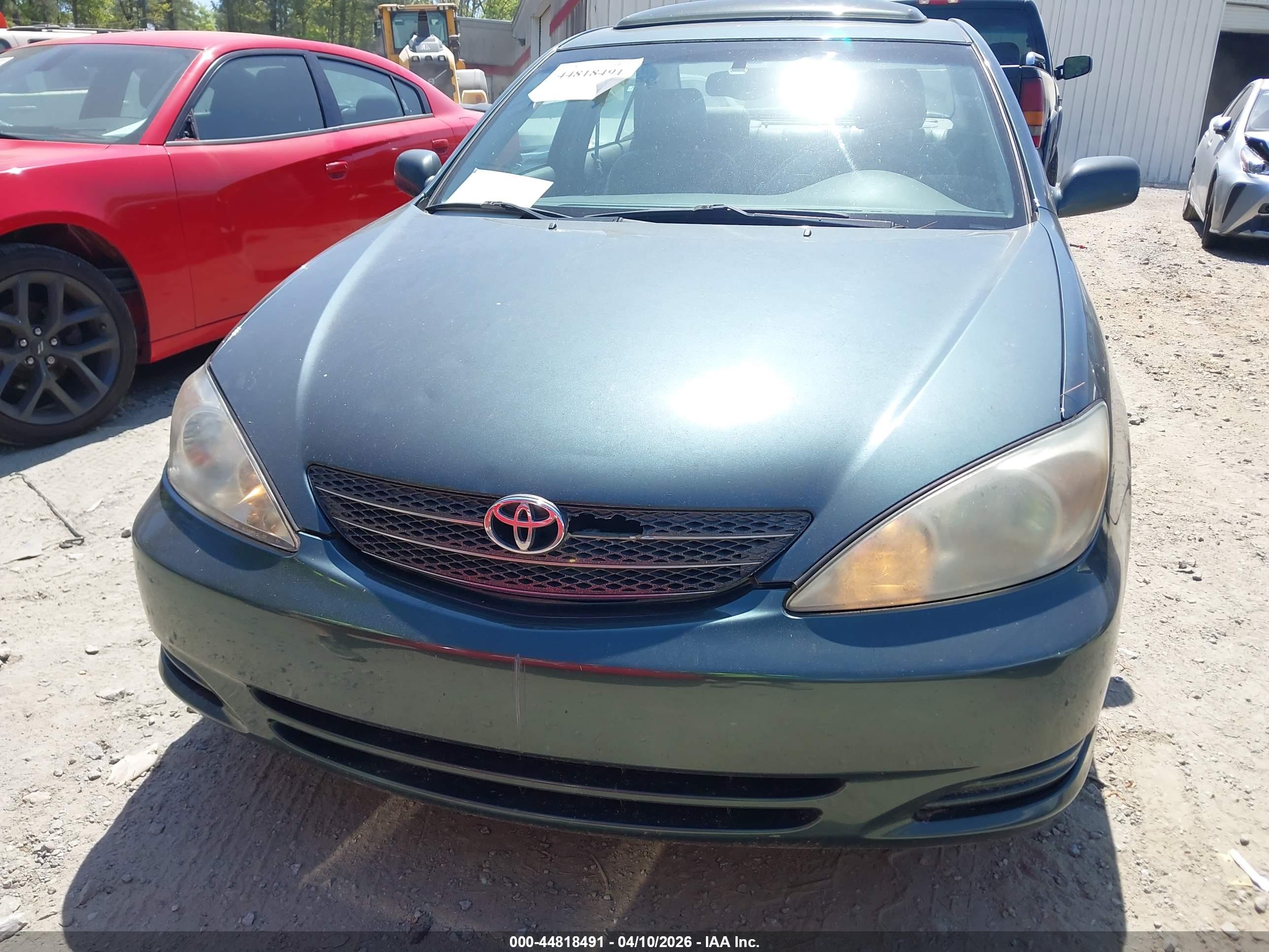 TOYOTA CAMRY image 6