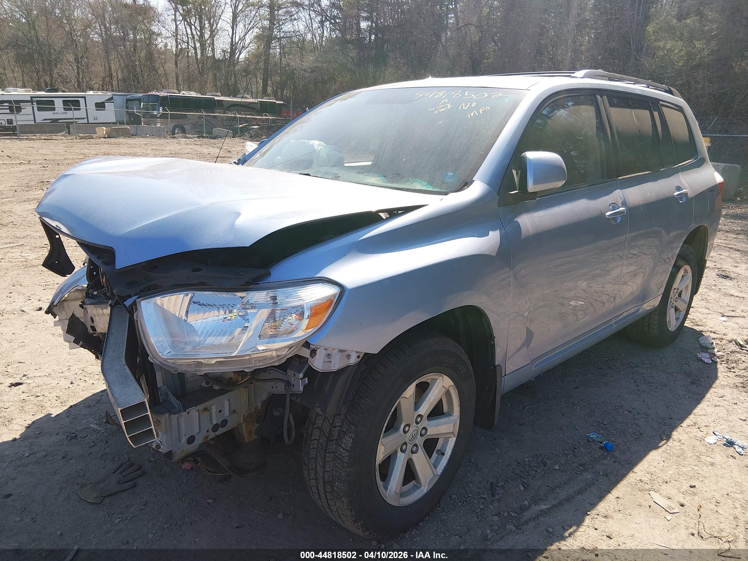 TOYOTA HIGHLANDER image 2