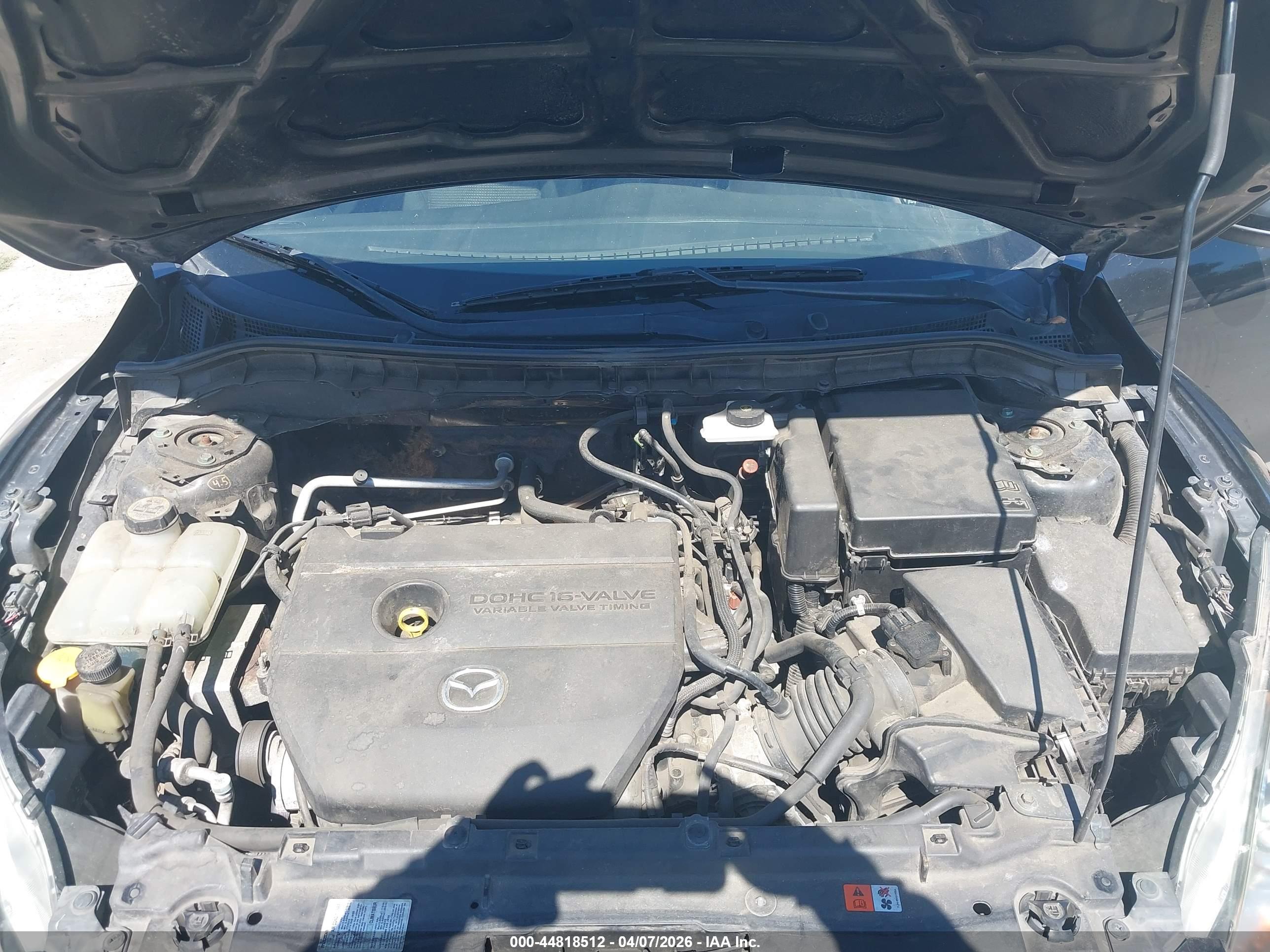 MAZDA MAZDA3 image 10