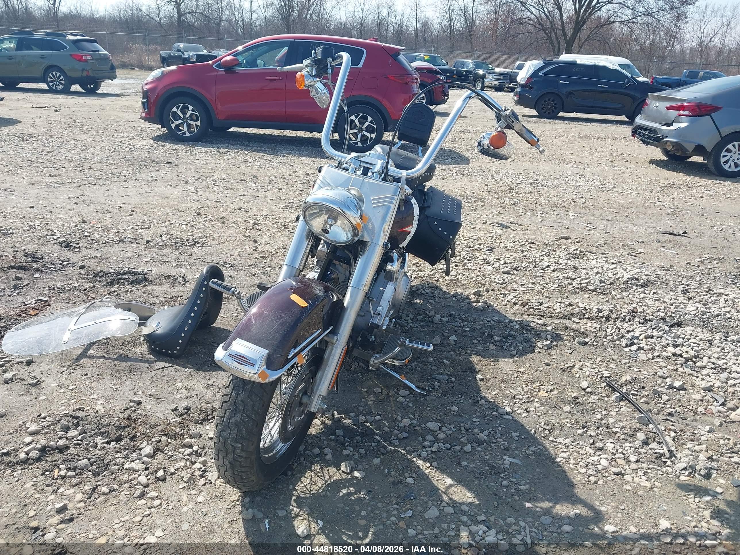 HARLEY-DAVIDSON FLST image 5
