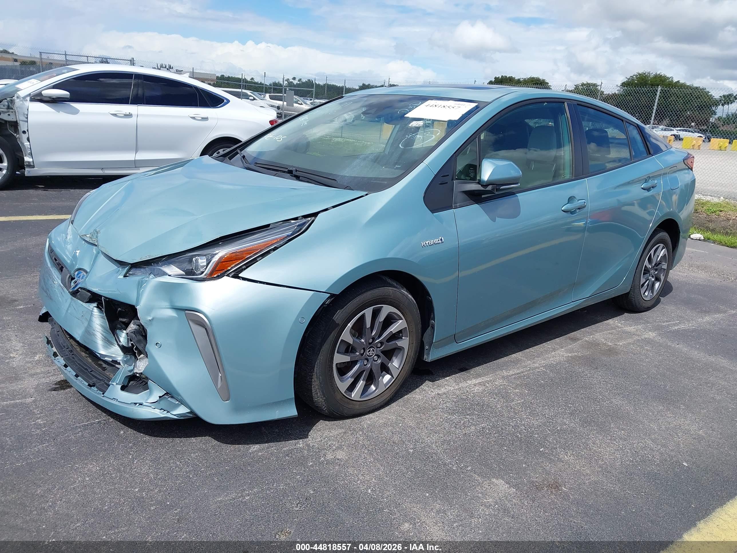 TOYOTA PRIUS image 2