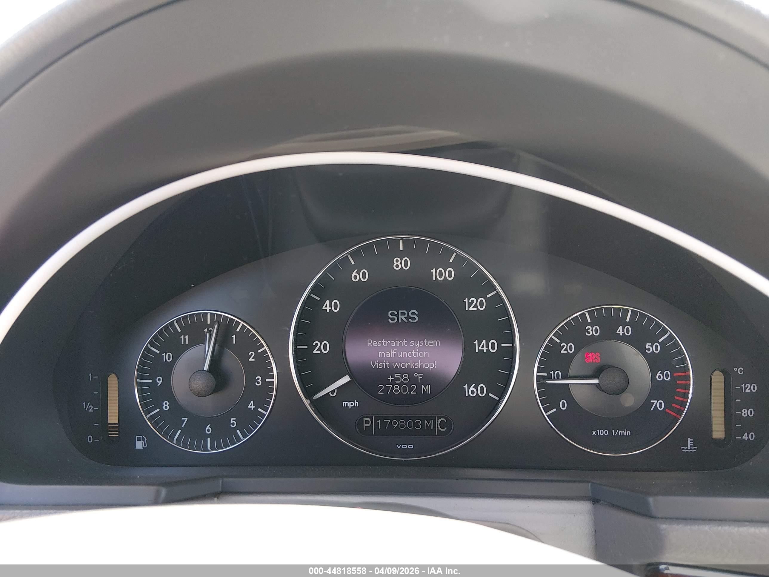 MERCEDES-BENZ E image 7