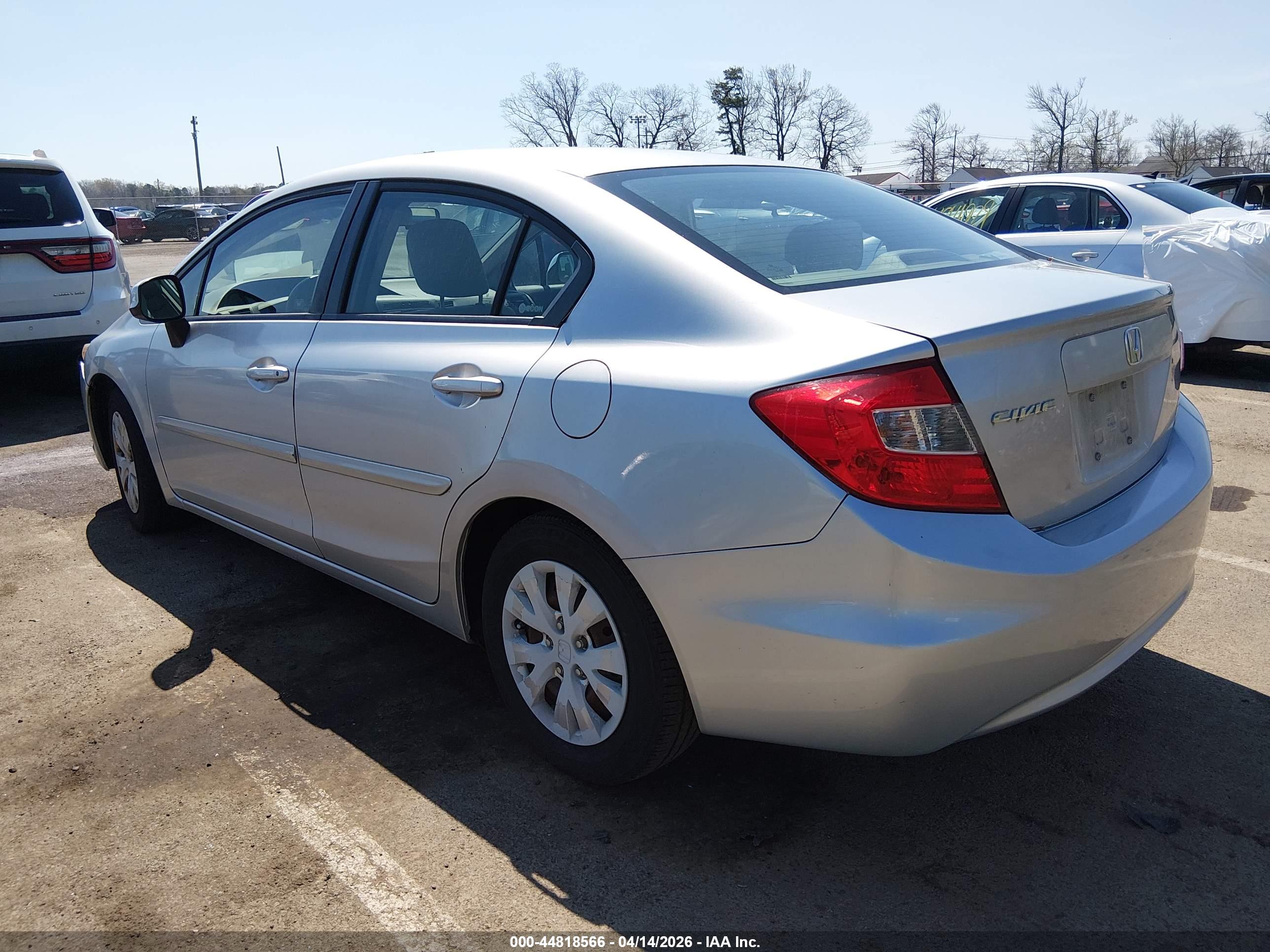 HONDA CIVIC image 3