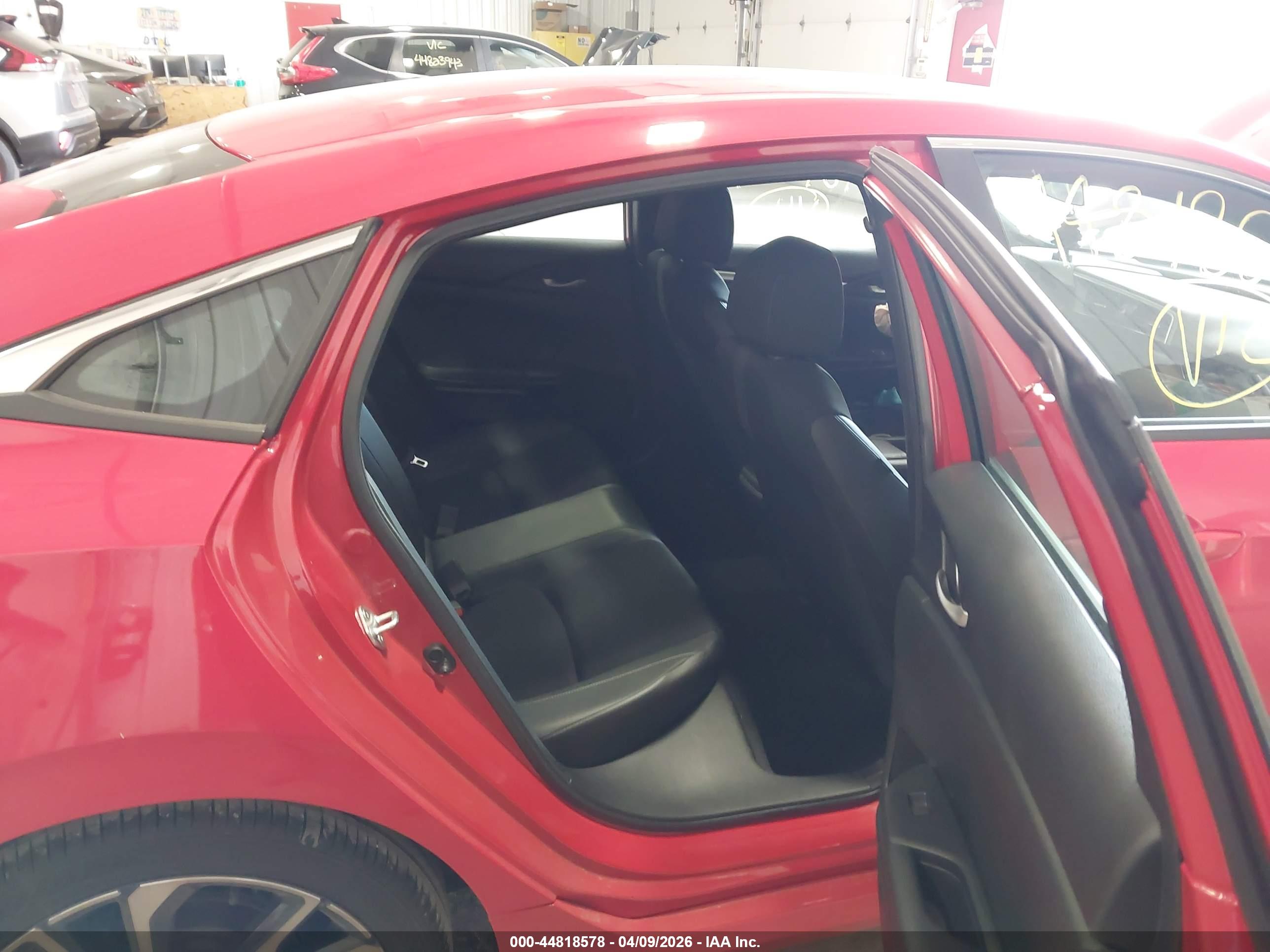 HONDA CIVIC image 8