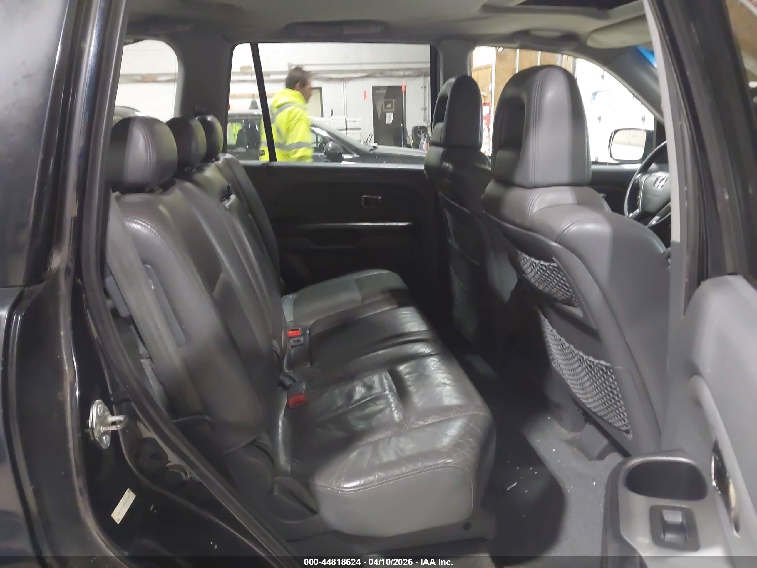 HONDA PILOT image 8