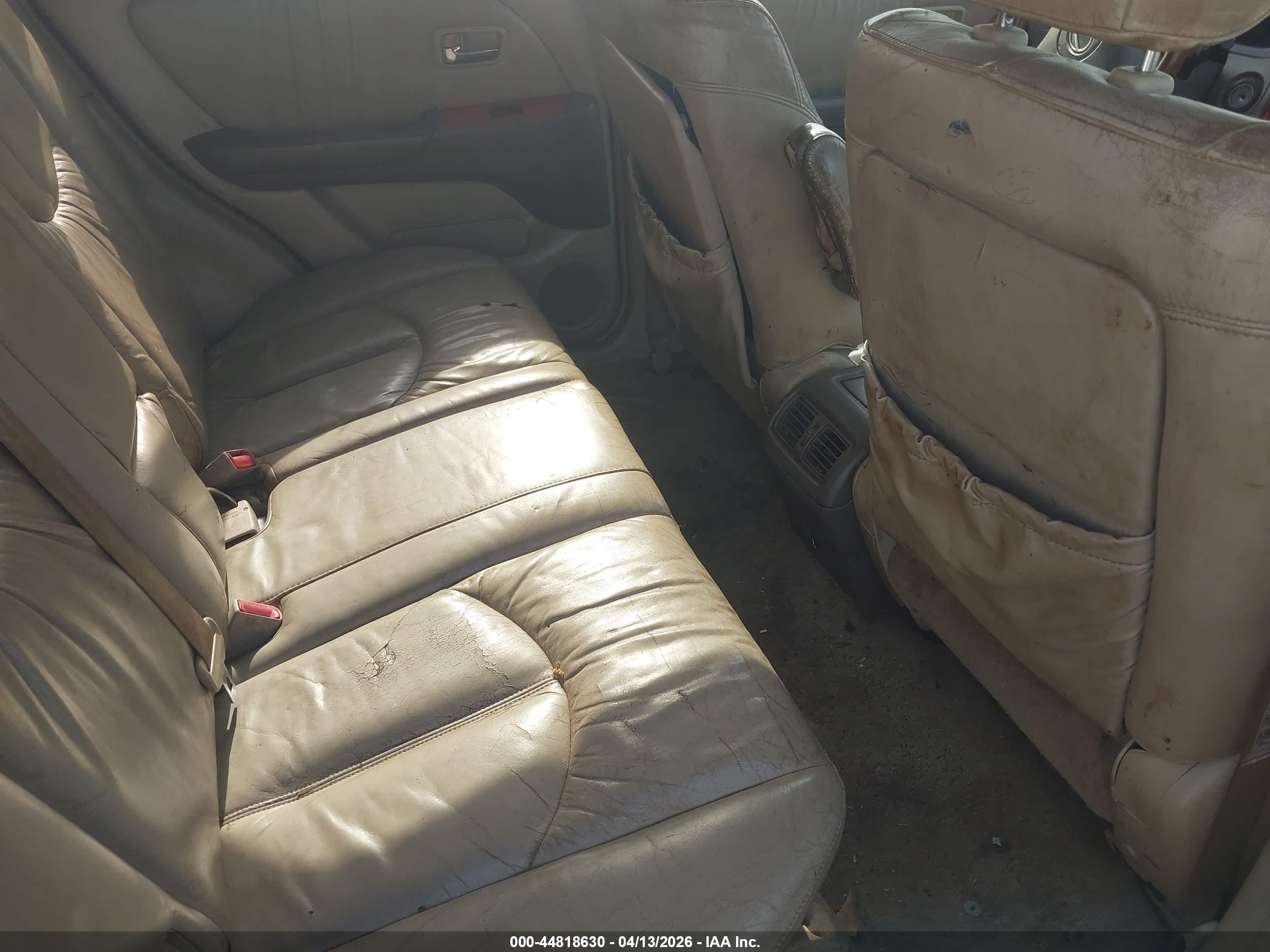 LEXUS RX image 8