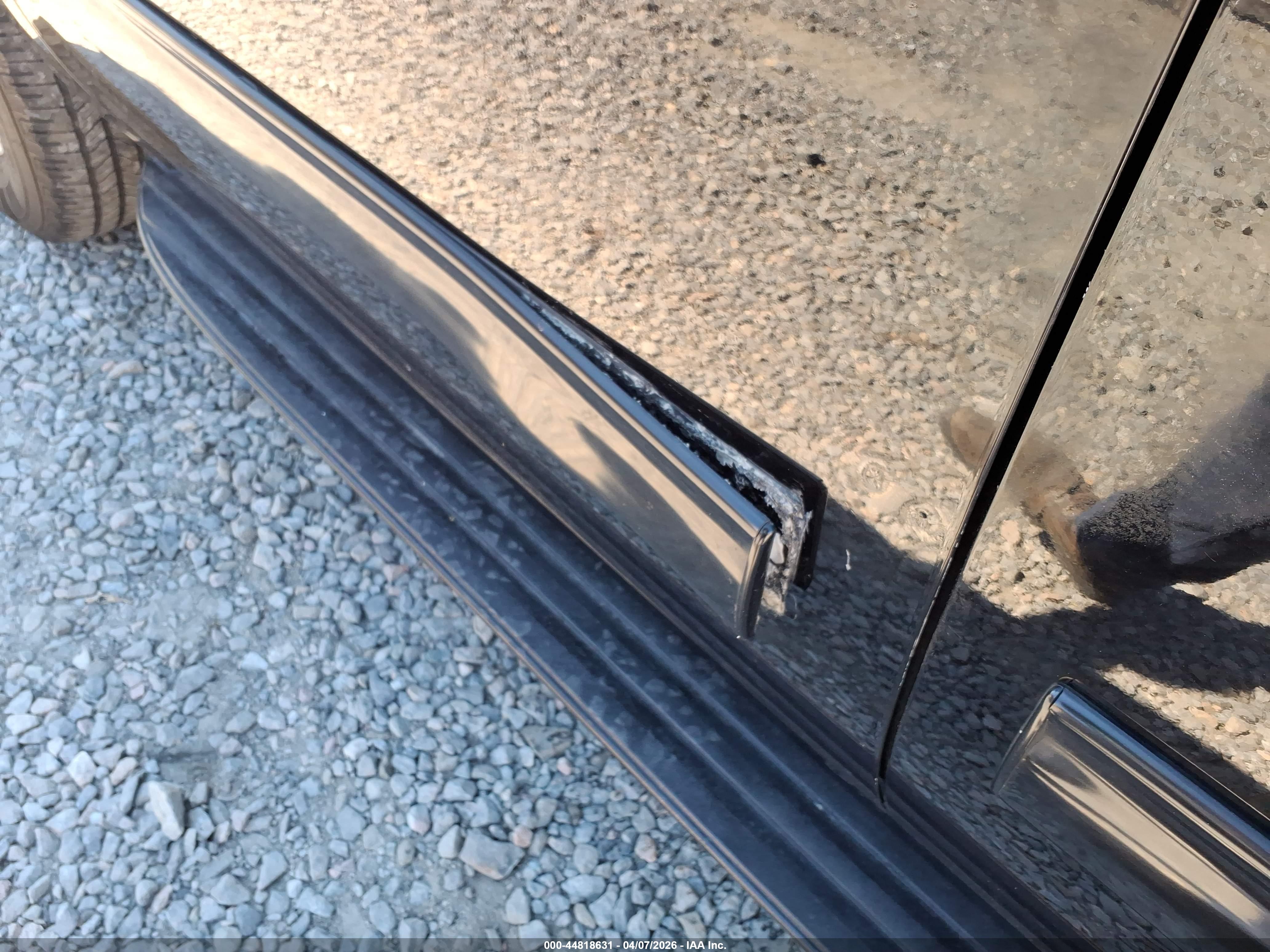 CHEVROLET TAHOE image 6